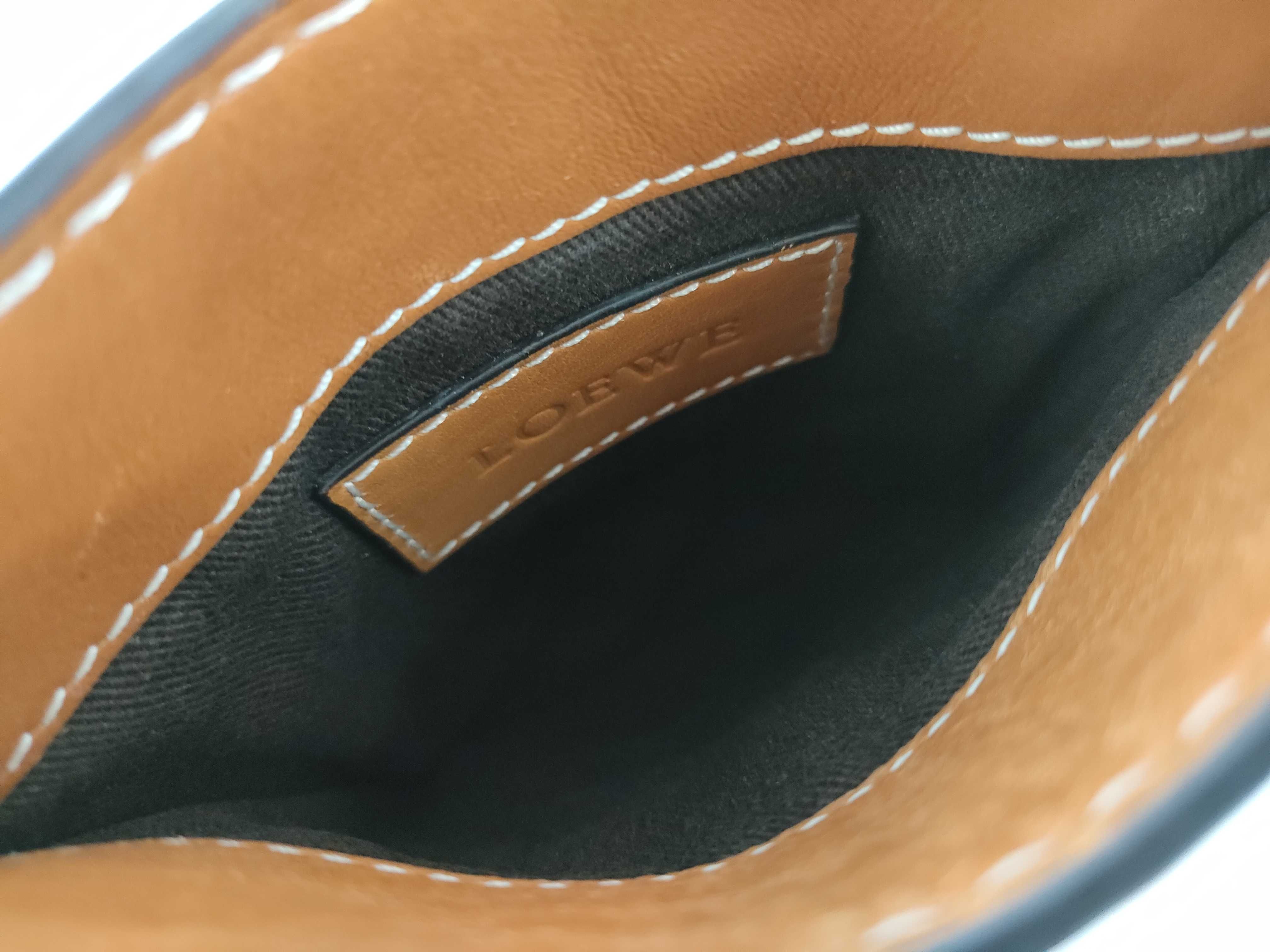 shoulder bag — view 8