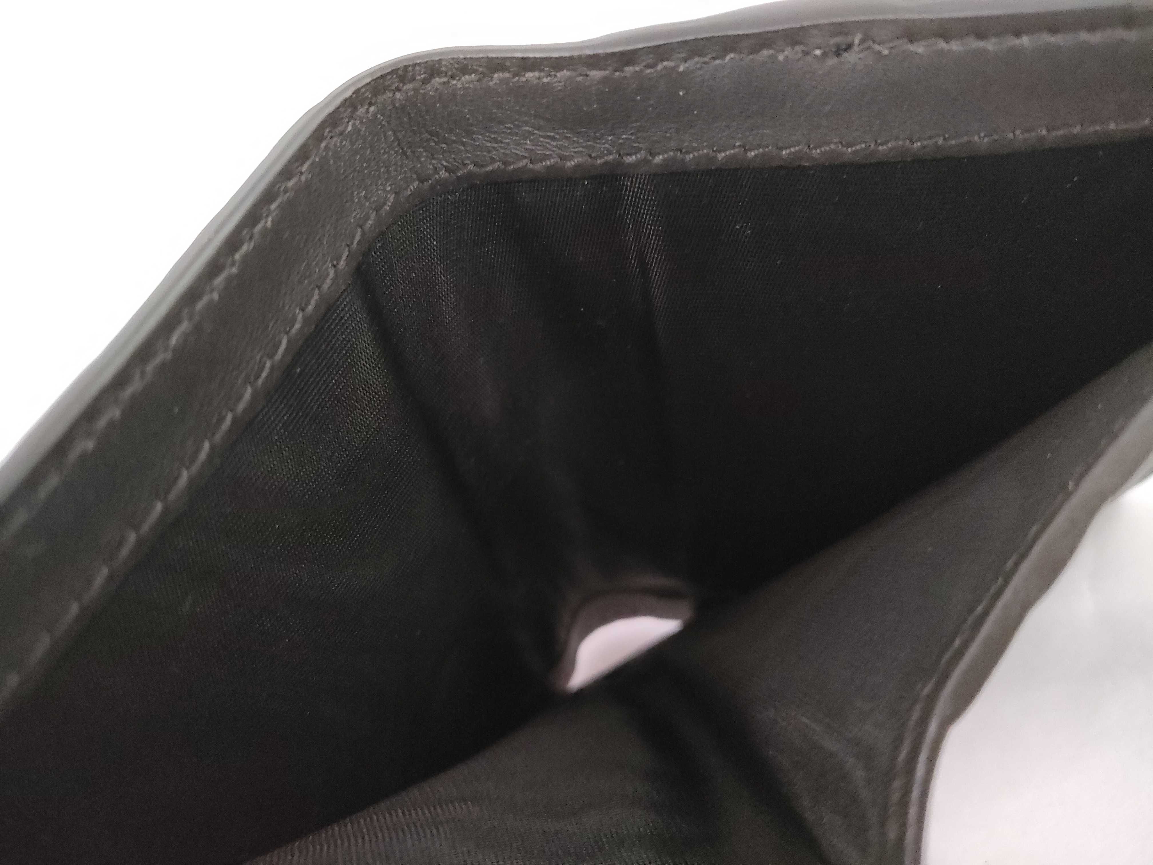 GG Unused Gucci Wallet — view 8