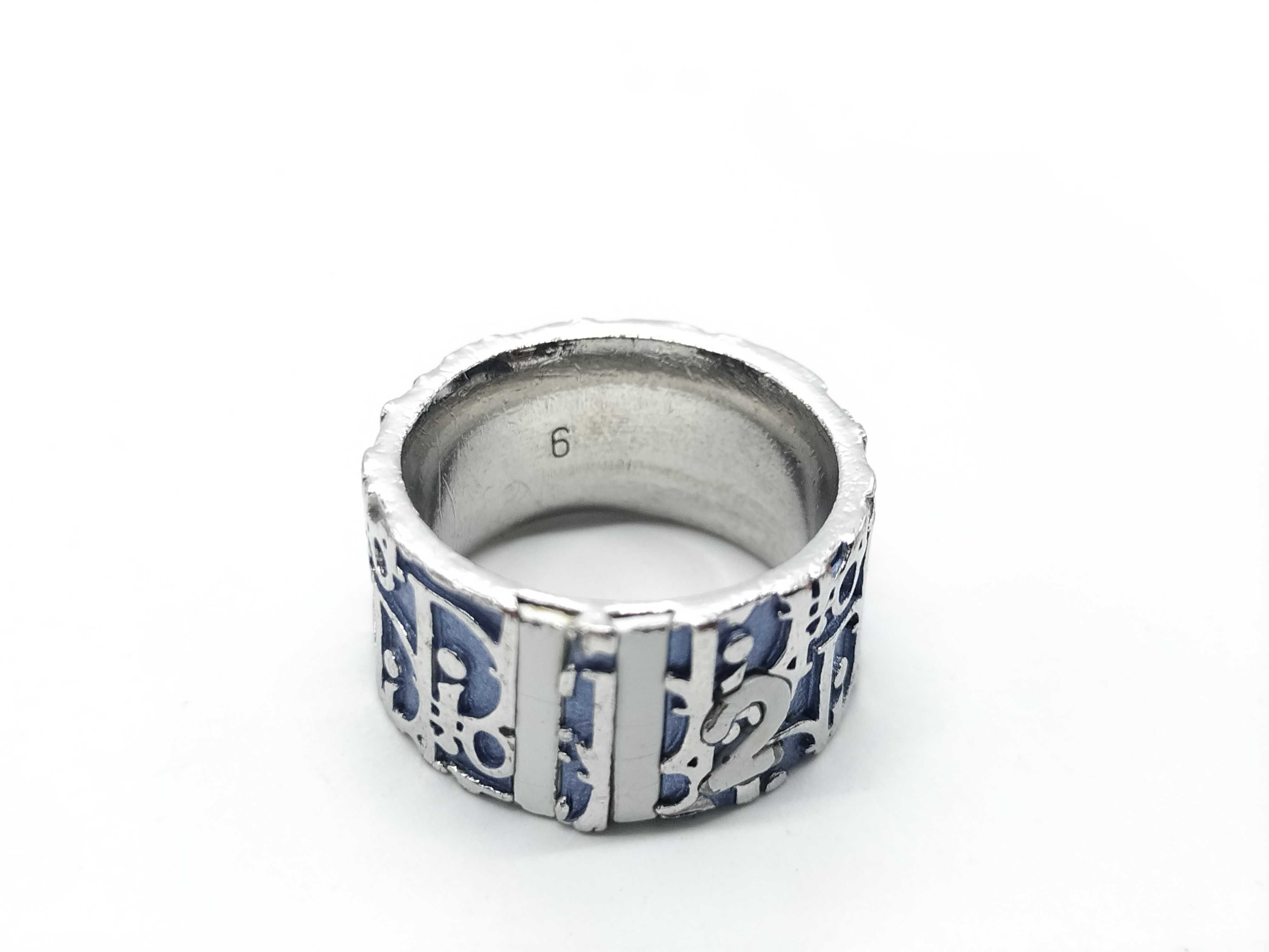 Trotter Ring Blue Ring — view 6