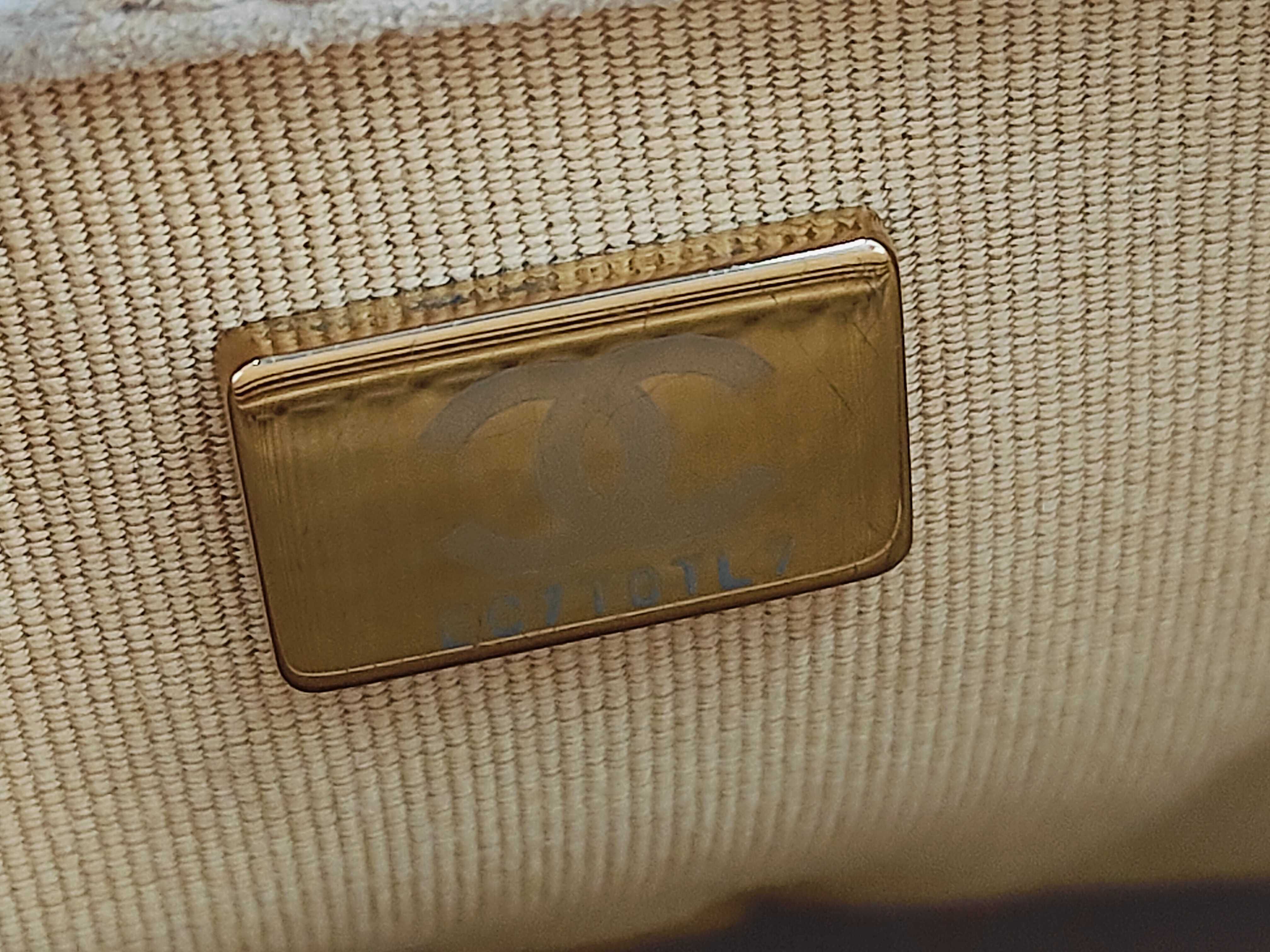 Mini Matelassé Beige Random Plate Shoulder Bag — view 10