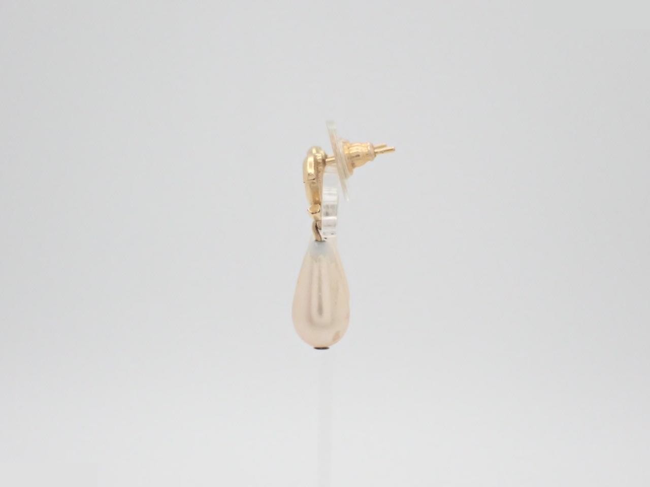 Earrings, teardrop shape — view 3