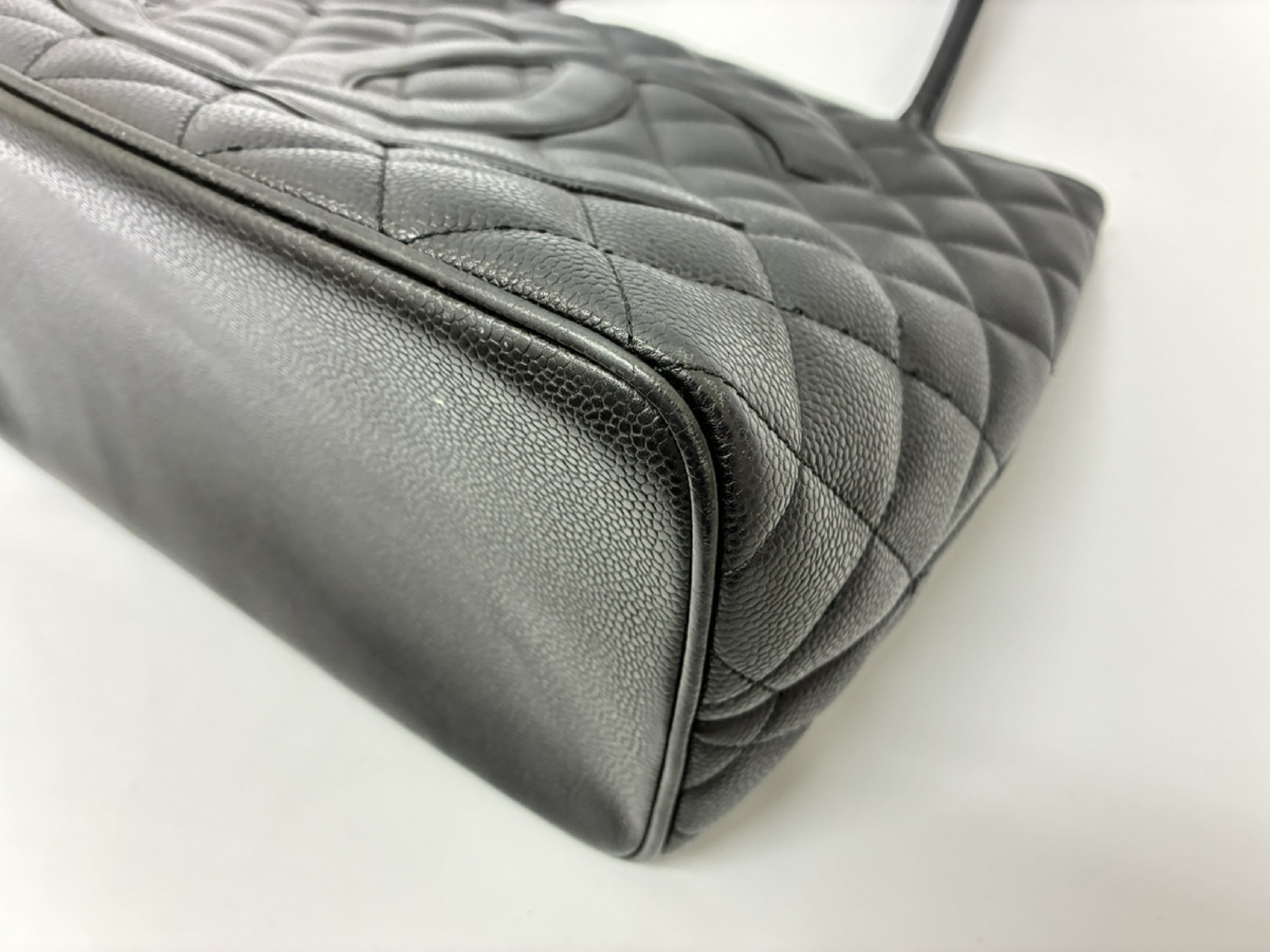 Reissue Tote Caviar — view 4
