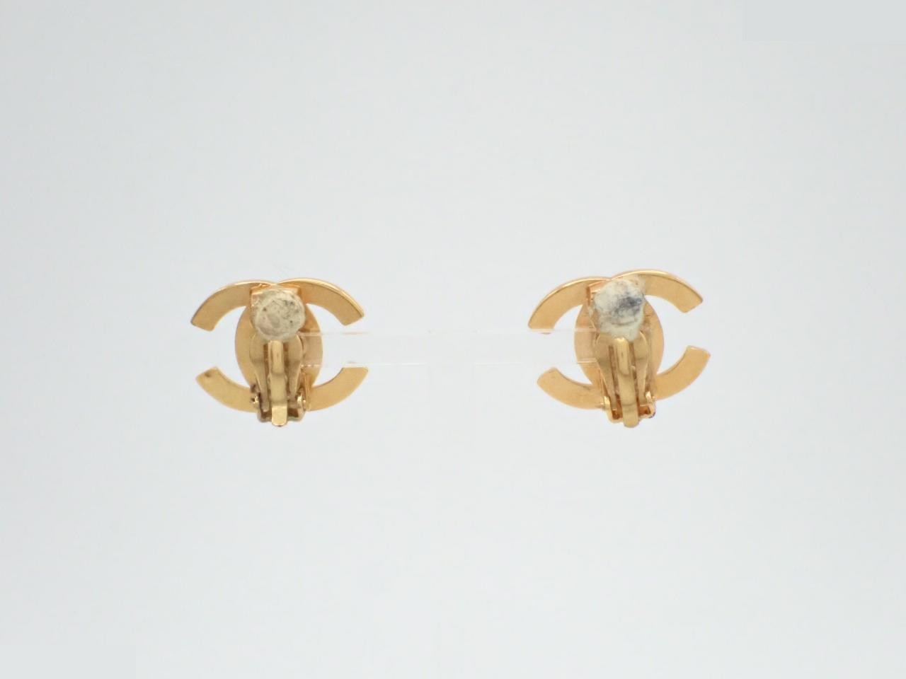 GP Earrings — view 2
