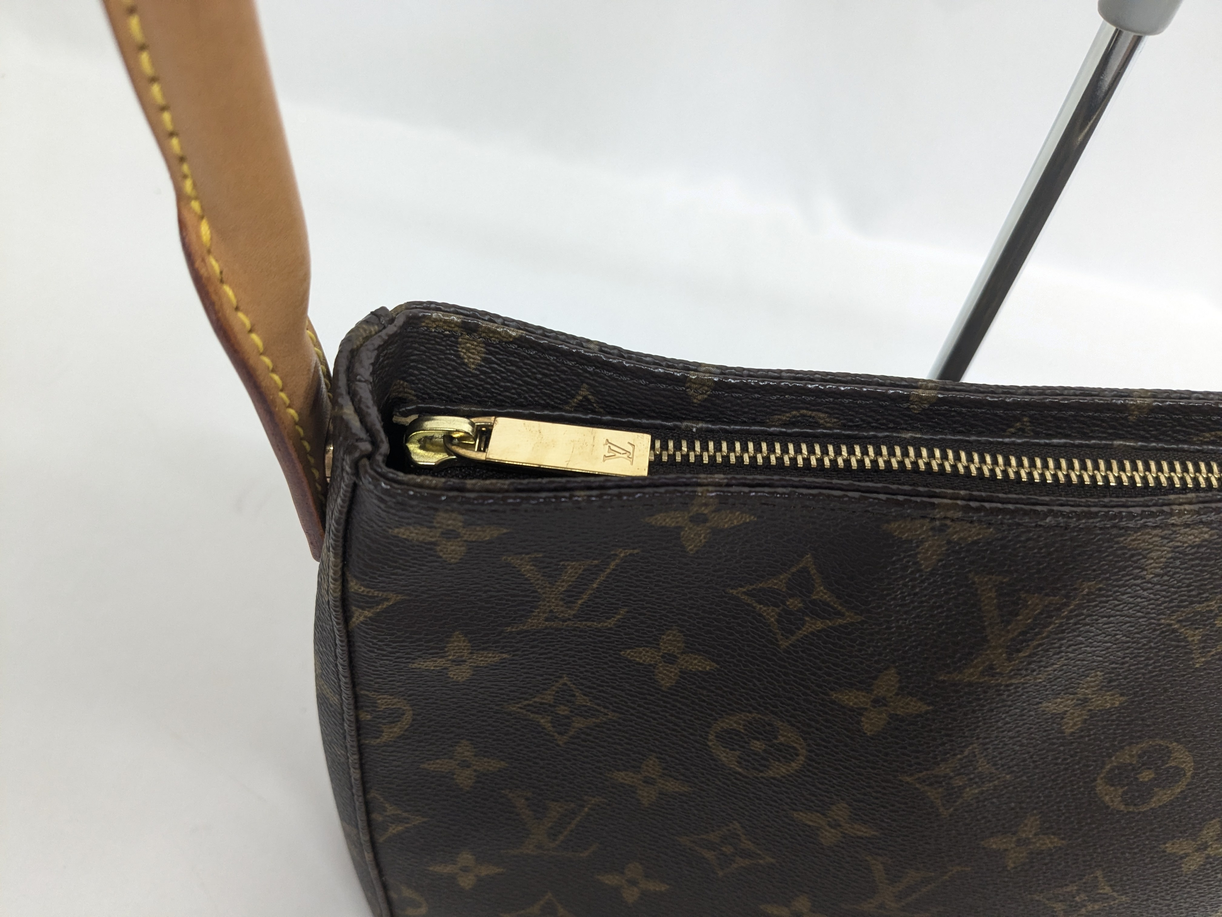 LV Monogram Looping MM Shoulder Bag — view 6