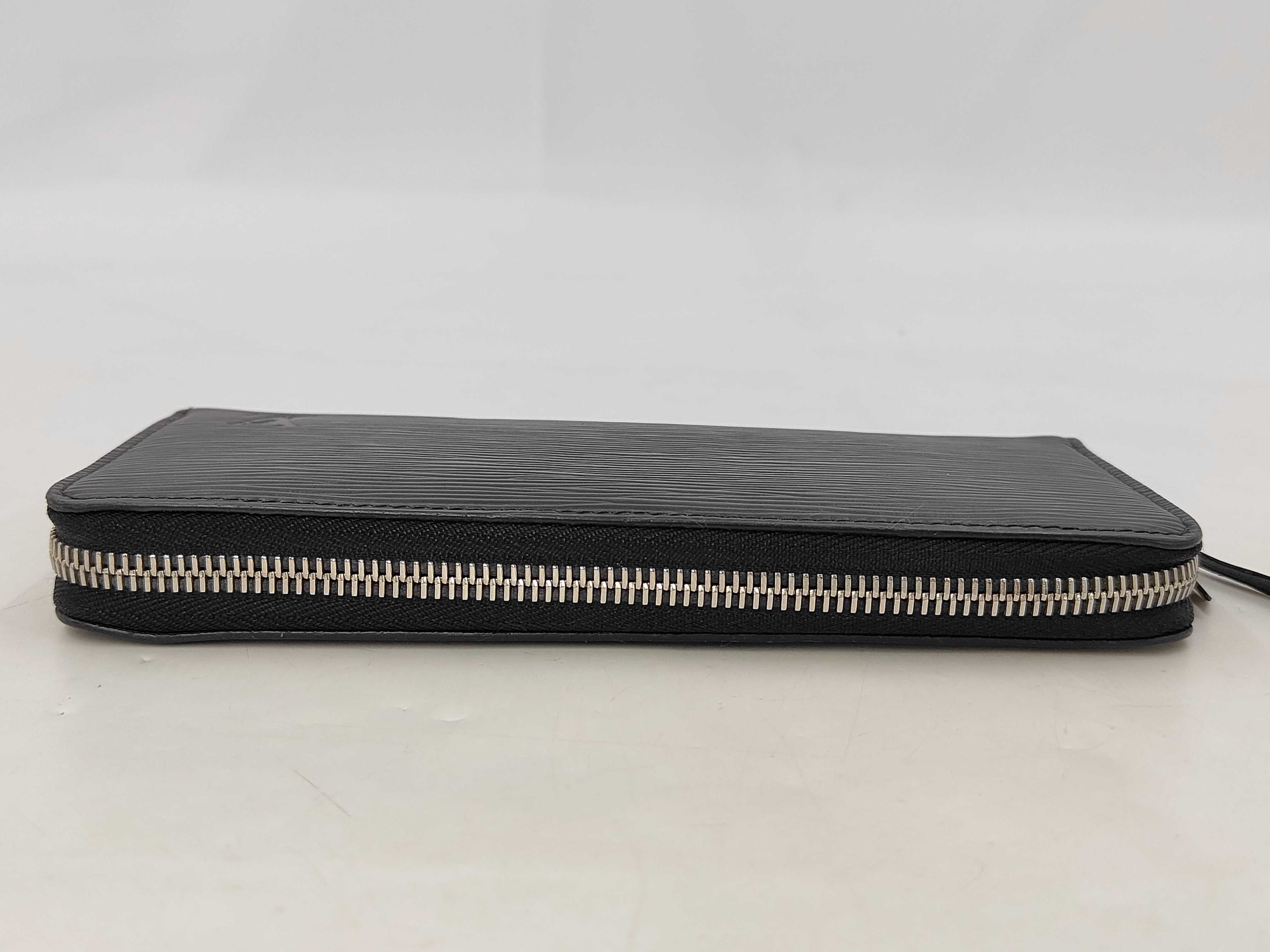 LV Louis Vuitton Portefeuille Papier M61207 Wallet — view 6