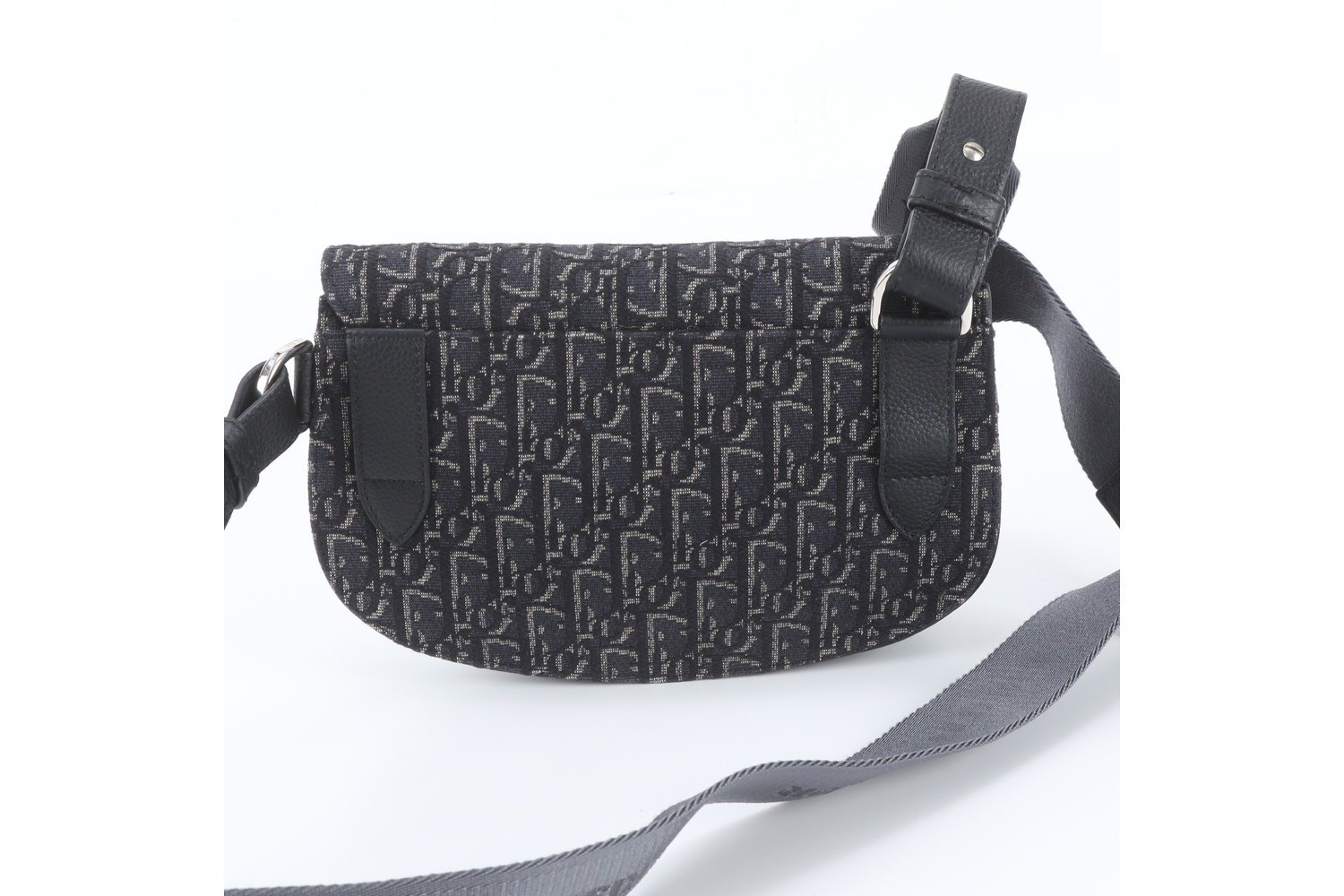 Oblique saddle leather shoulder bag, crossbody bag — view 3
