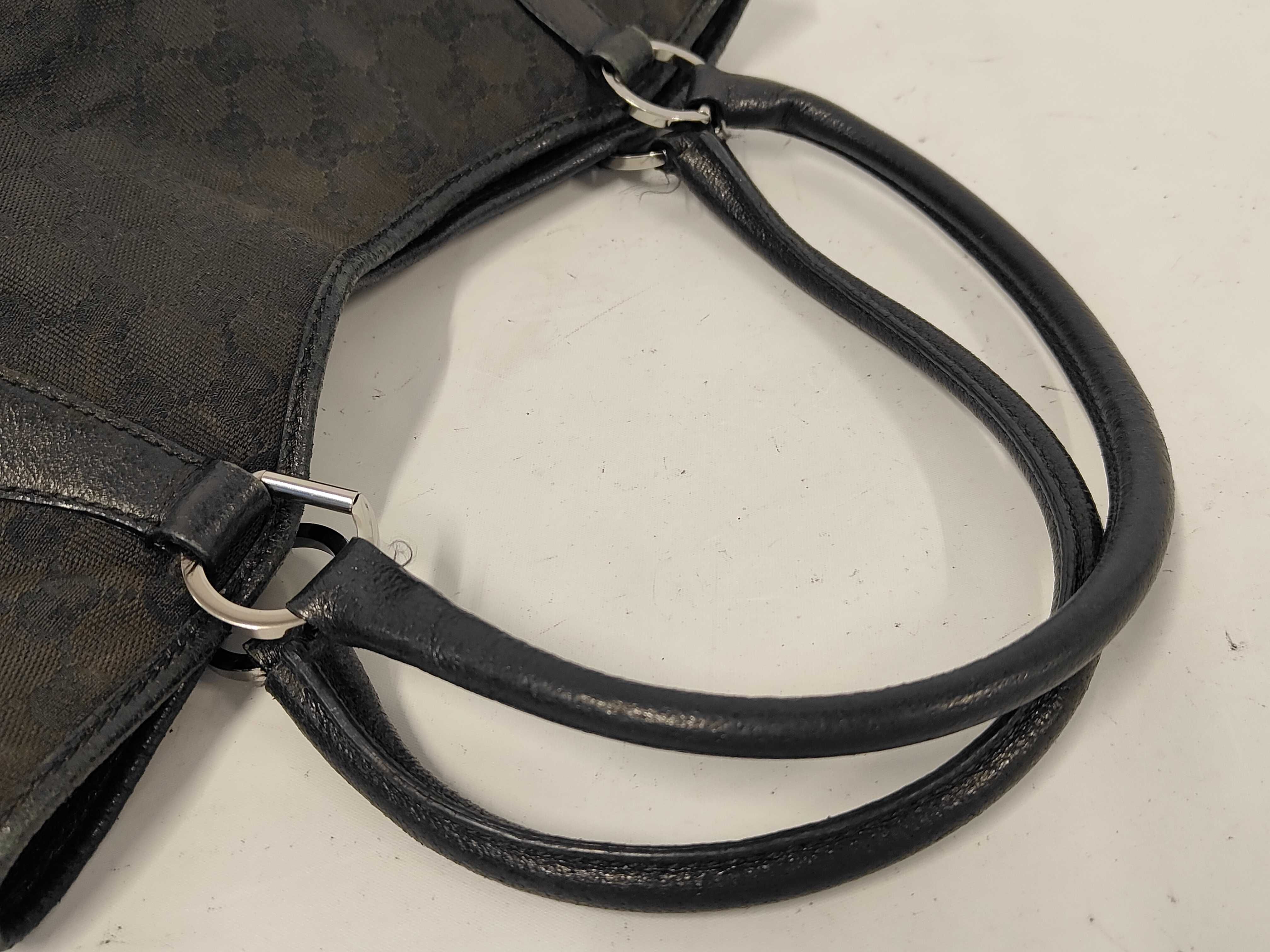 handbag (black) — view 3