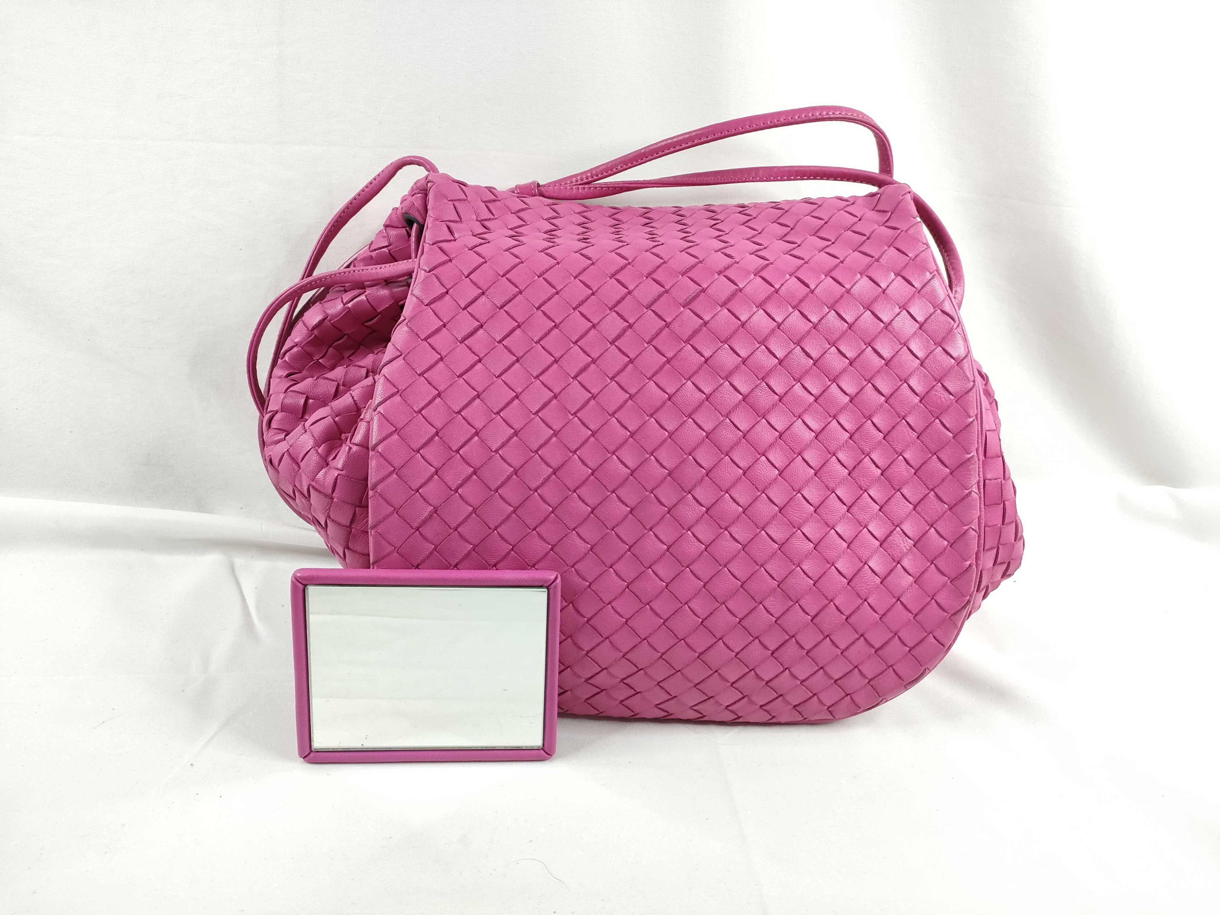 Intrecciato Leather Shoulder Bag Pink Shoulder Bag
