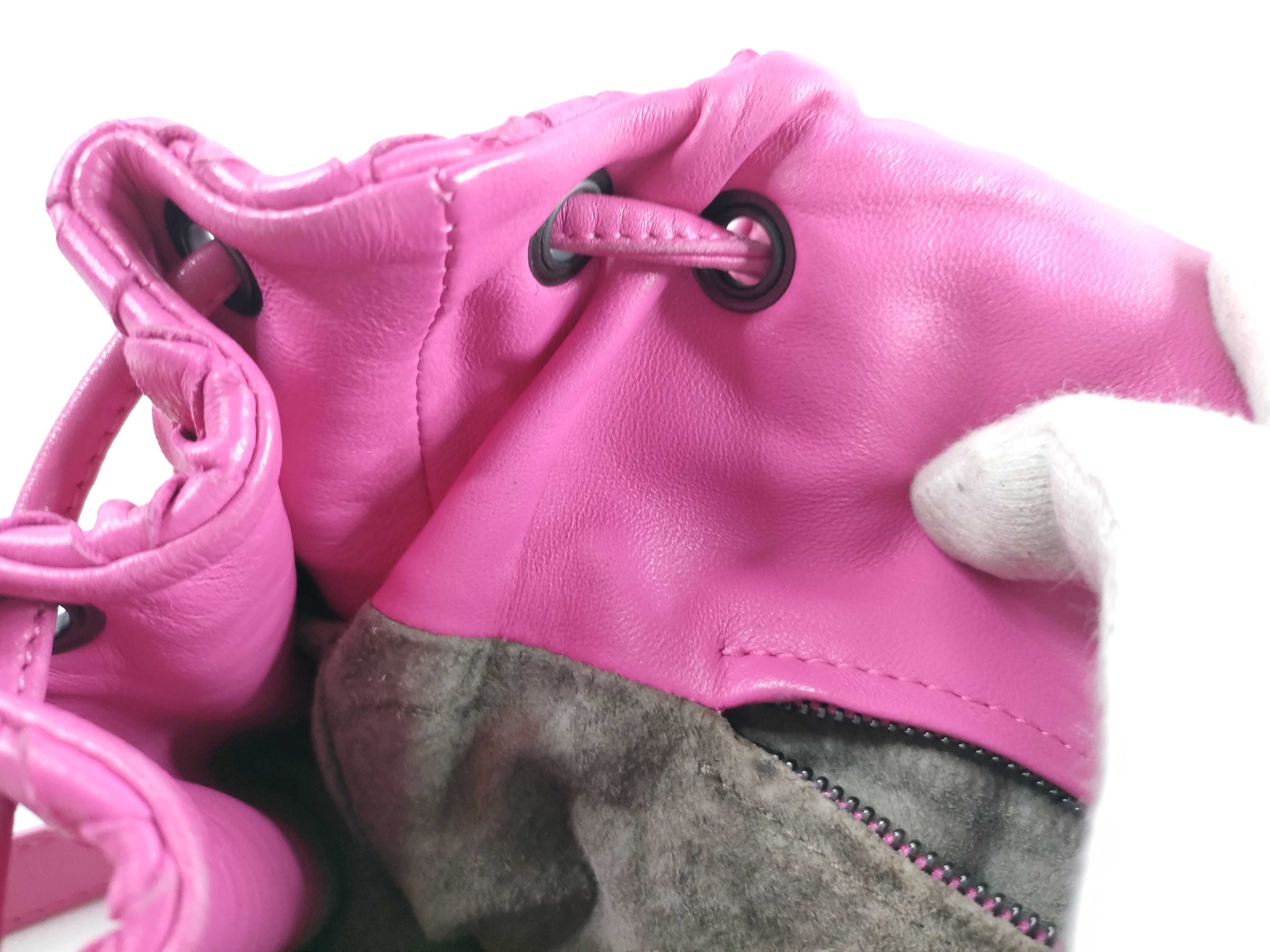 Intrecciato Leather Shoulder Bag Pink Shoulder Bag — view 13