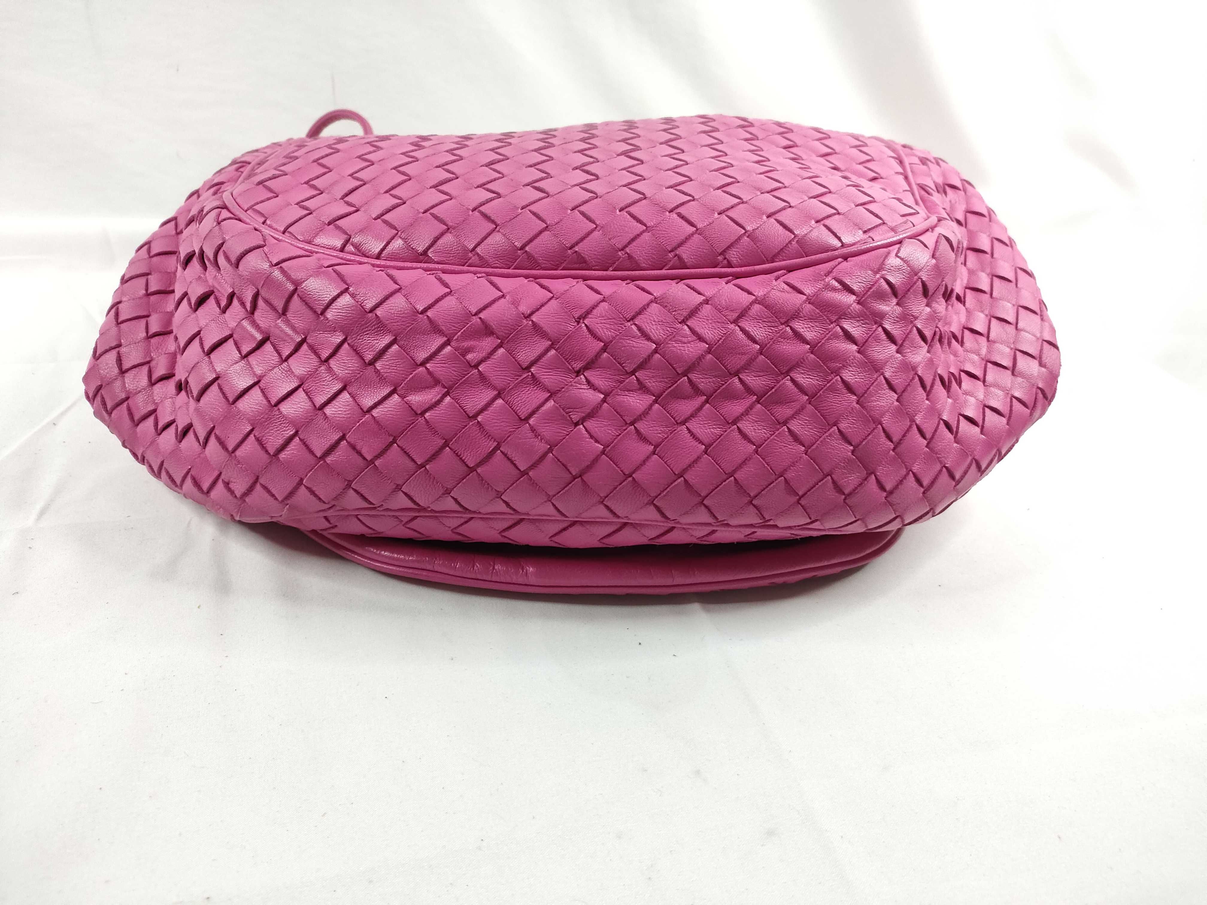 Intrecciato Leather Shoulder Bag Pink Shoulder Bag — view 4