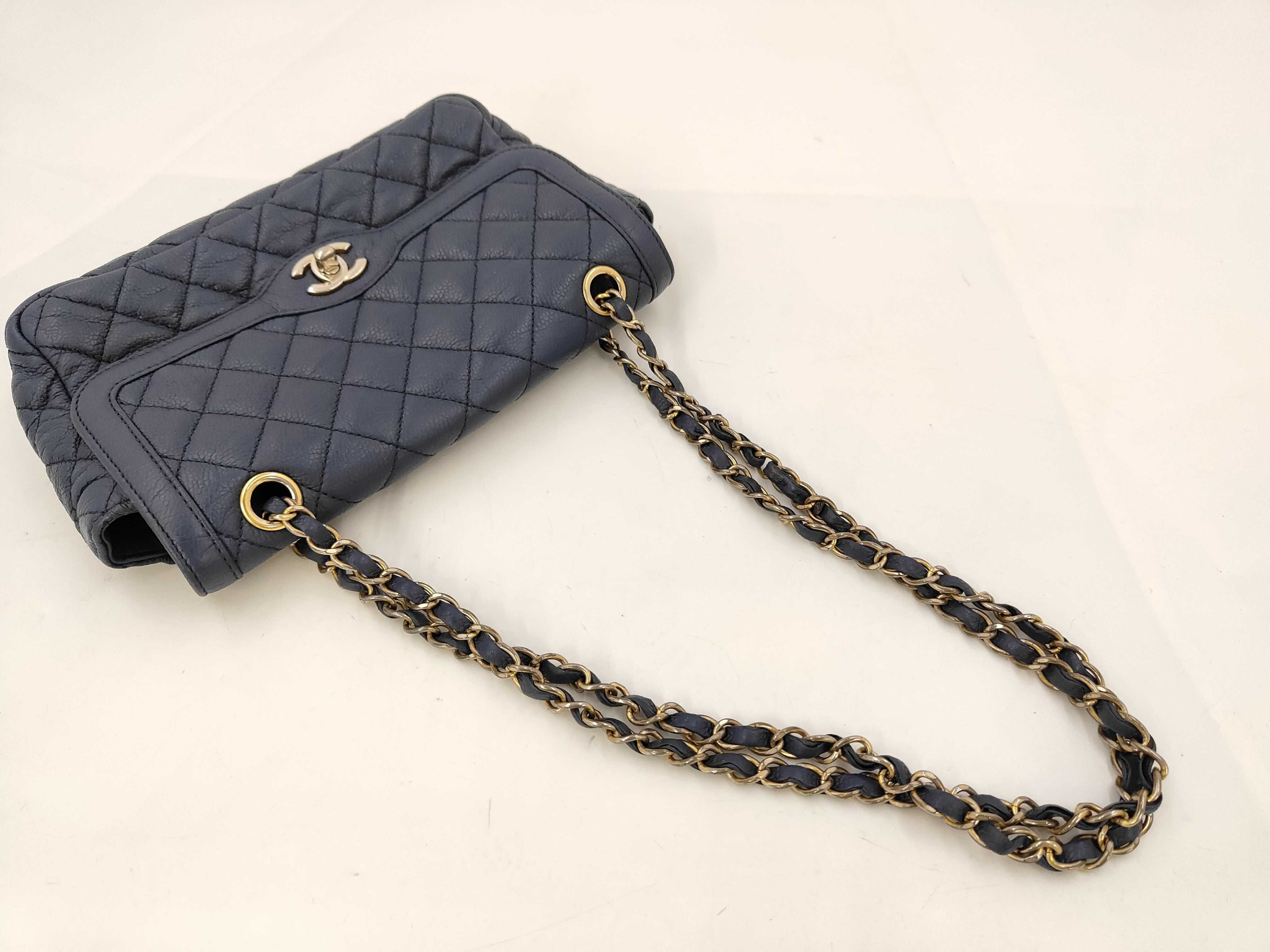 Chain Shoulder Bag, Caviar Leather, Blue and Gold — view 5
