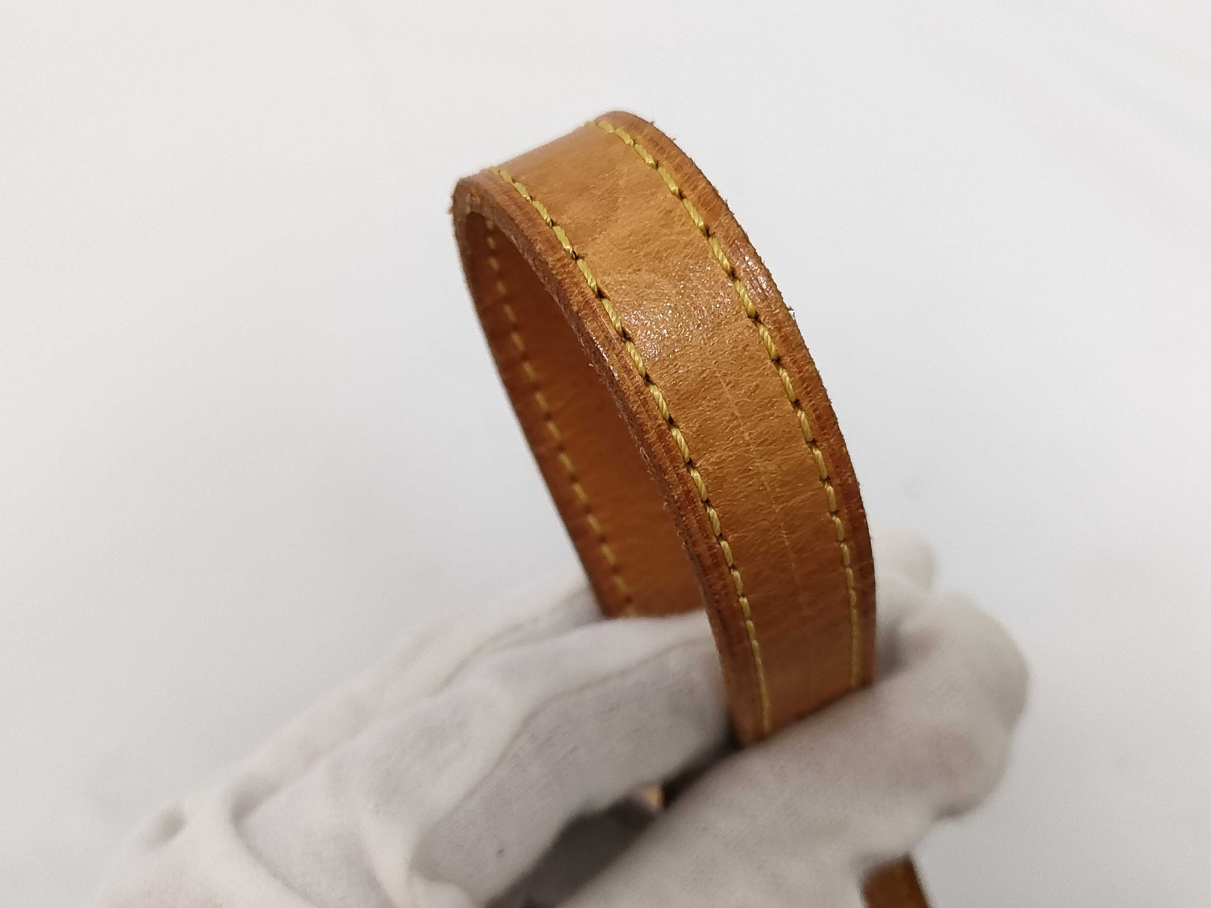 Monogram Louis Vuitton Pochette Cité Shoulder Bag — view 4
