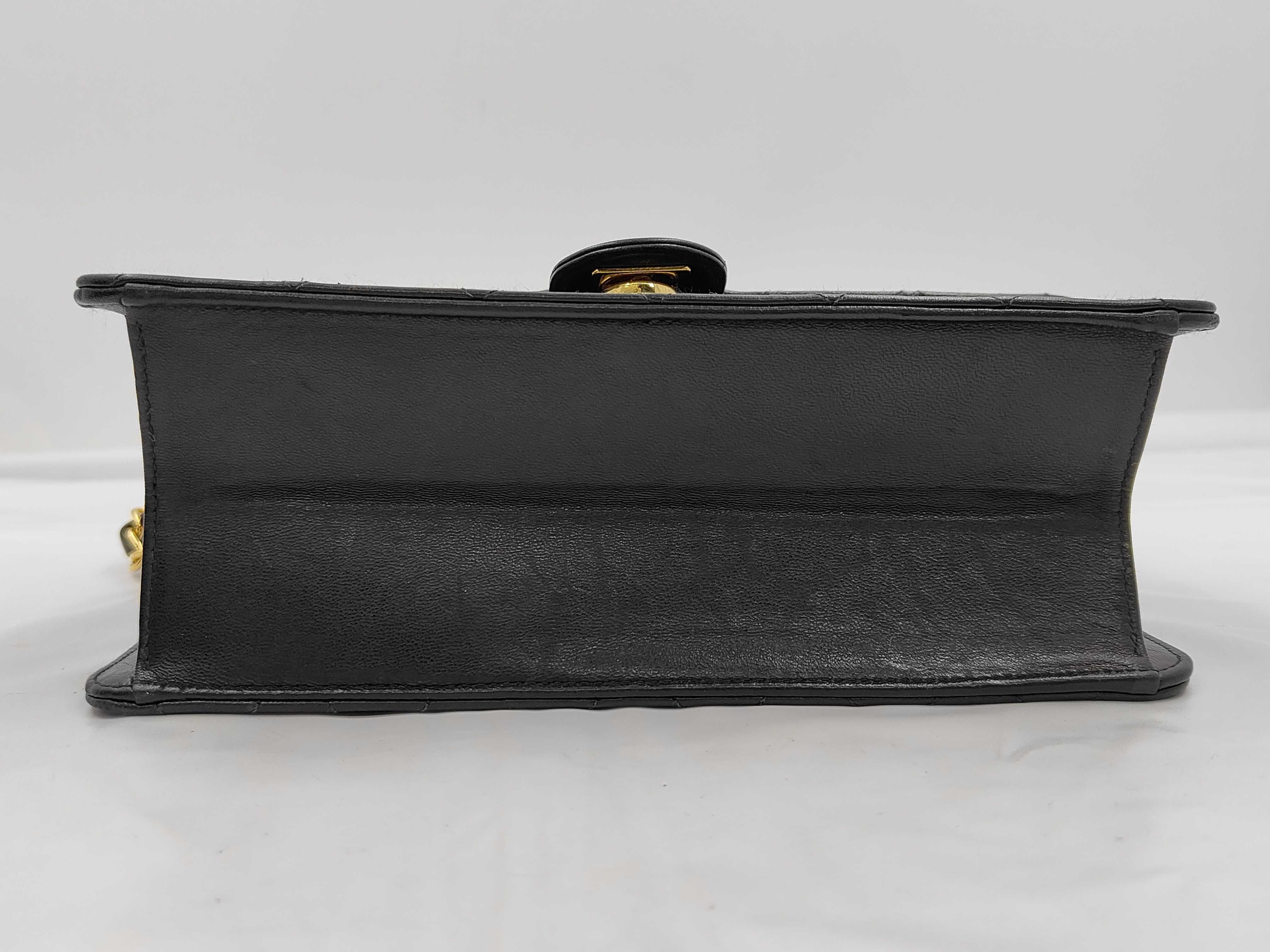 Matelassé 22 Lambskin Chain Shoulder Bag (with original seal, serial number 4) — view 6