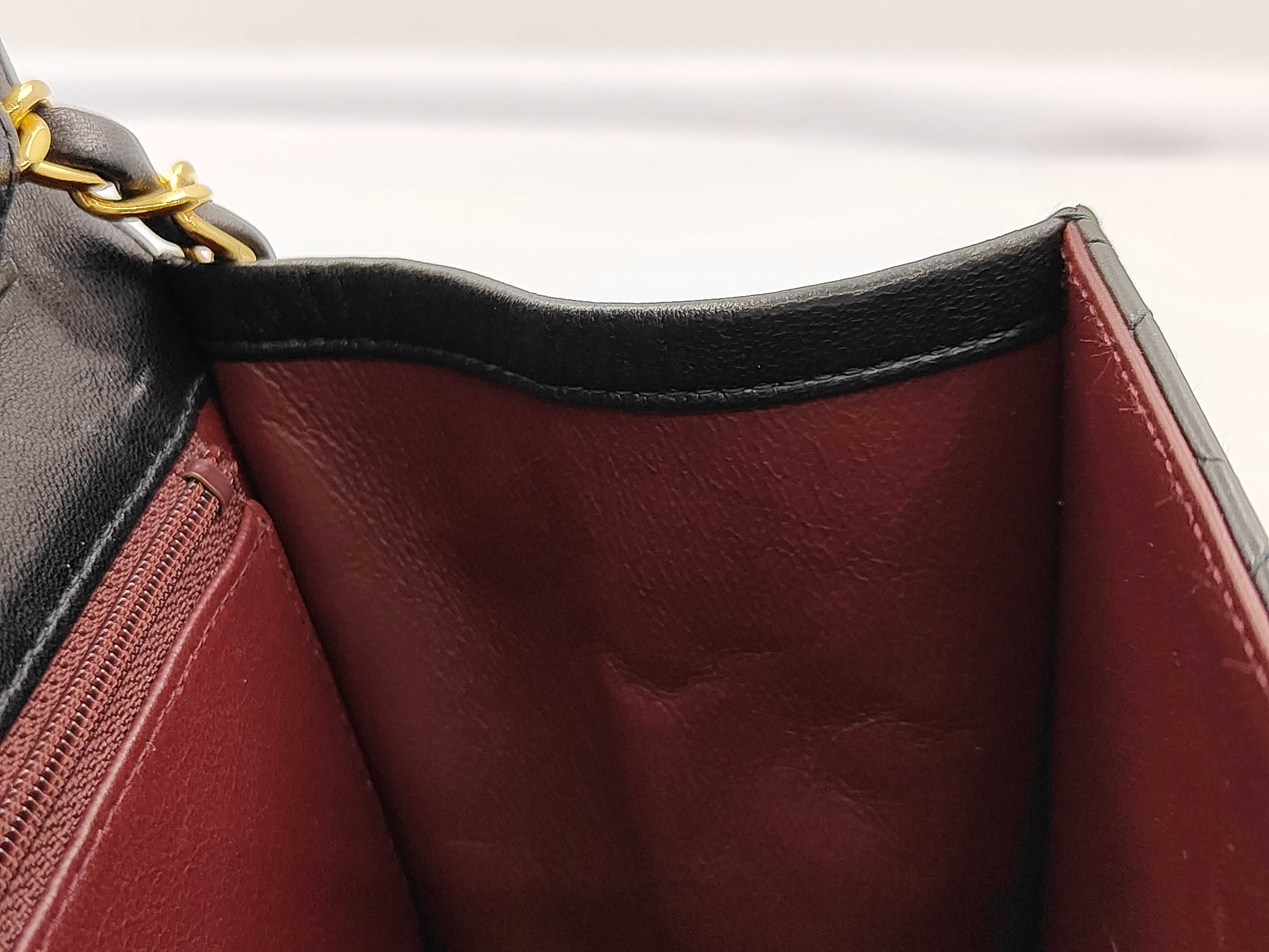 Matelassé 22 Lambskin Chain Shoulder Bag (with original seal, serial number 4) — view 8
