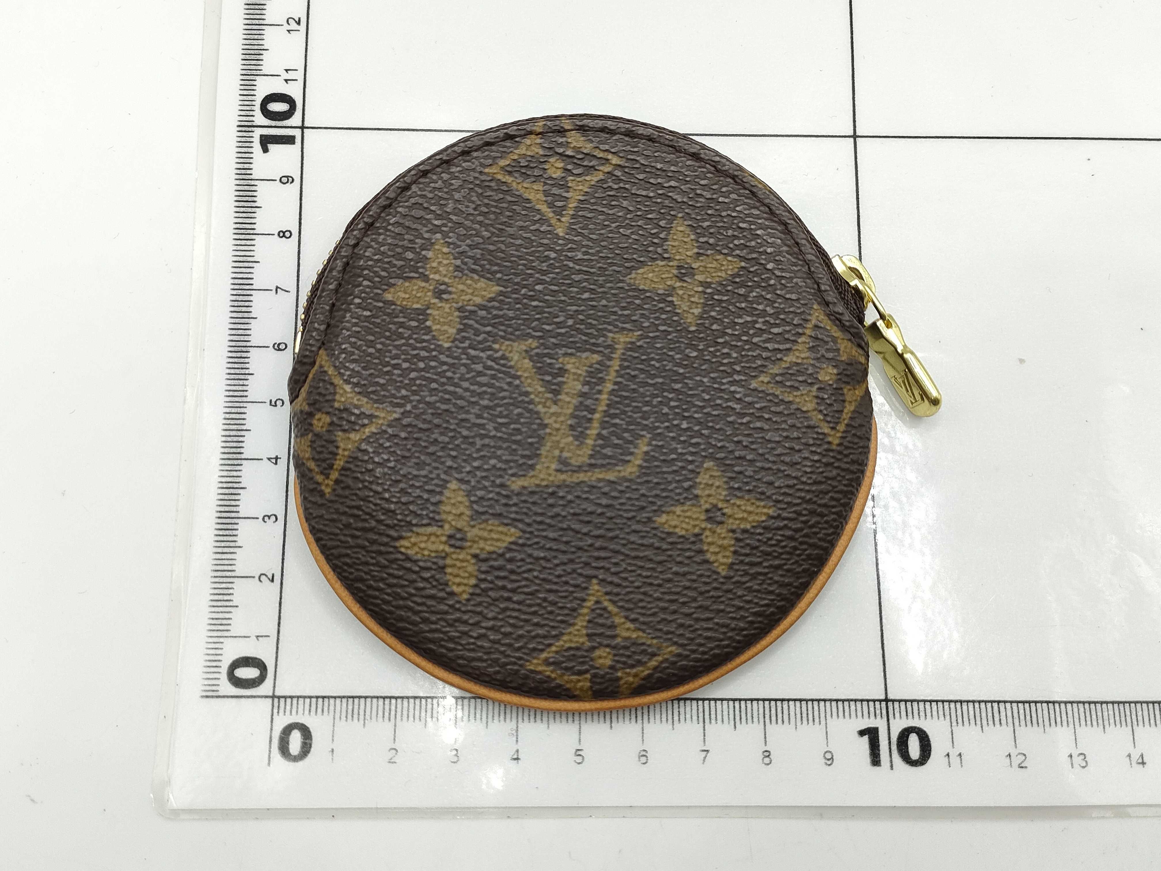 Monogram M61926 Porte Monnaie Rond Coin Case — view 2