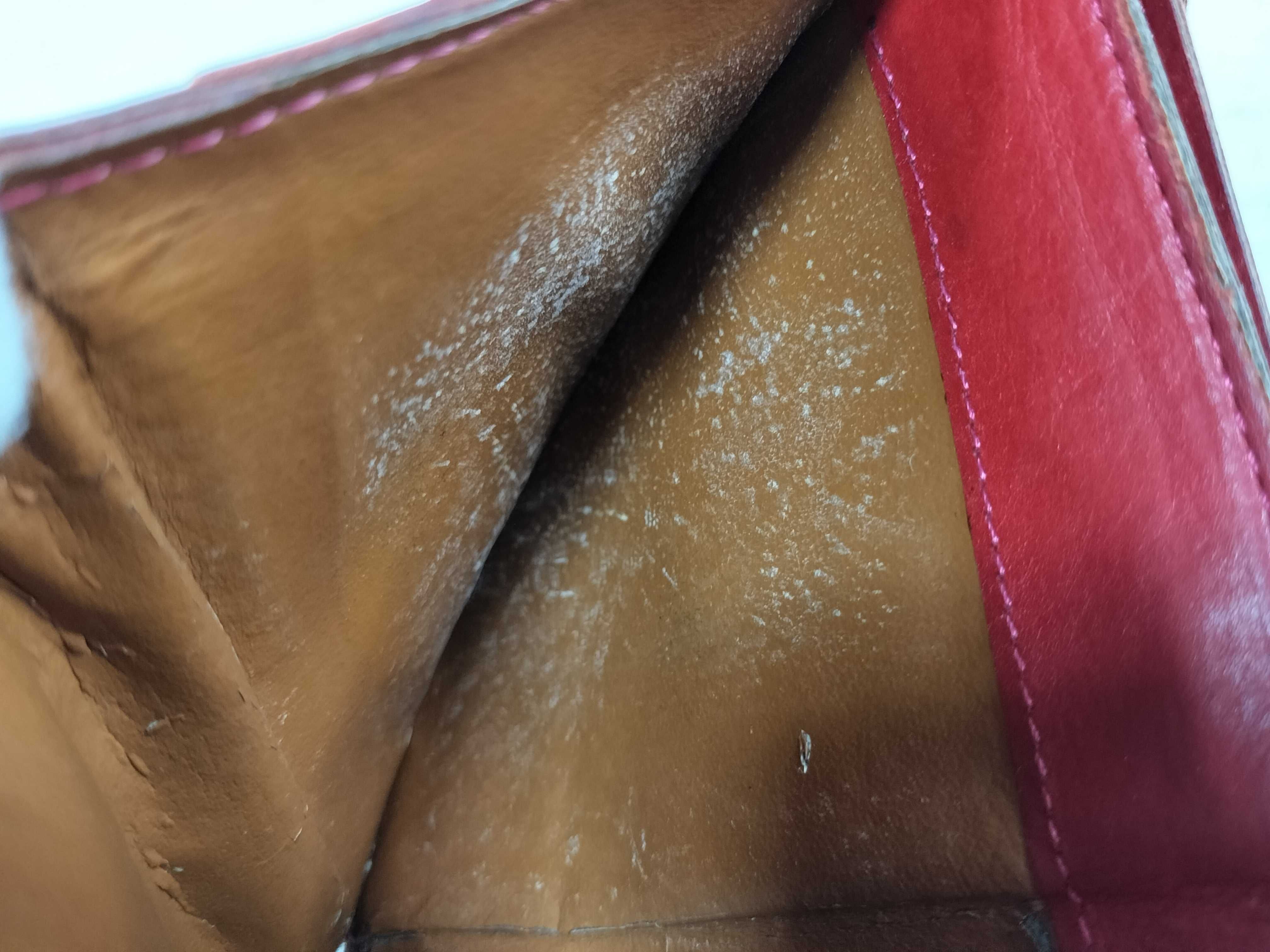 leather folding wallet with logo and studs. — view 12
