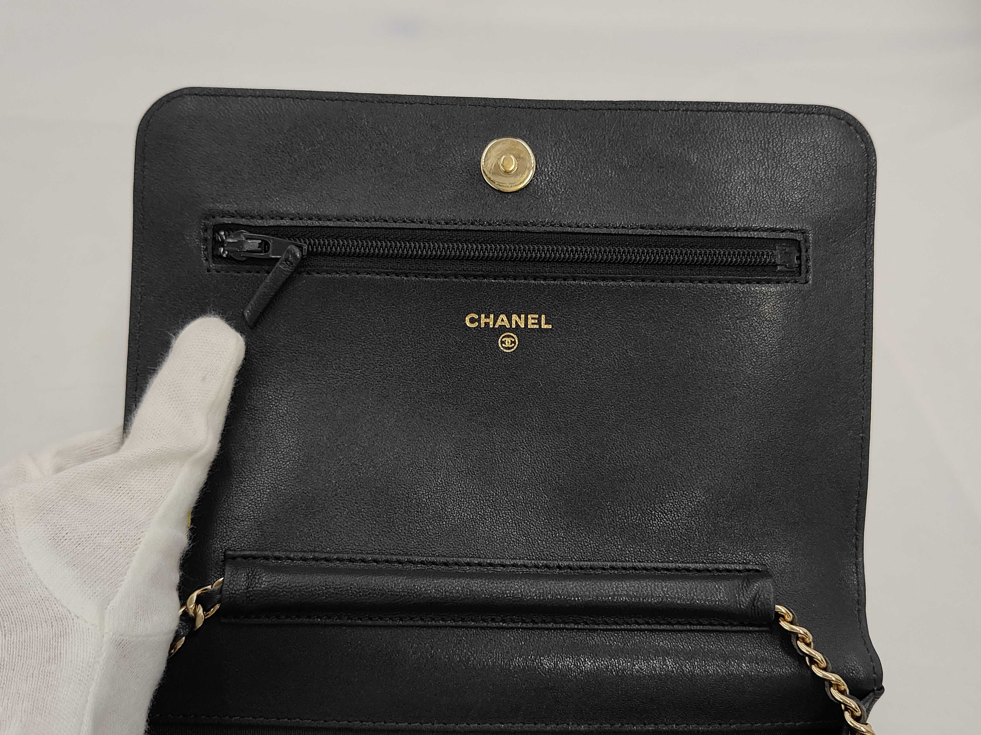 WOC Chain Shoulder Bag — view 11