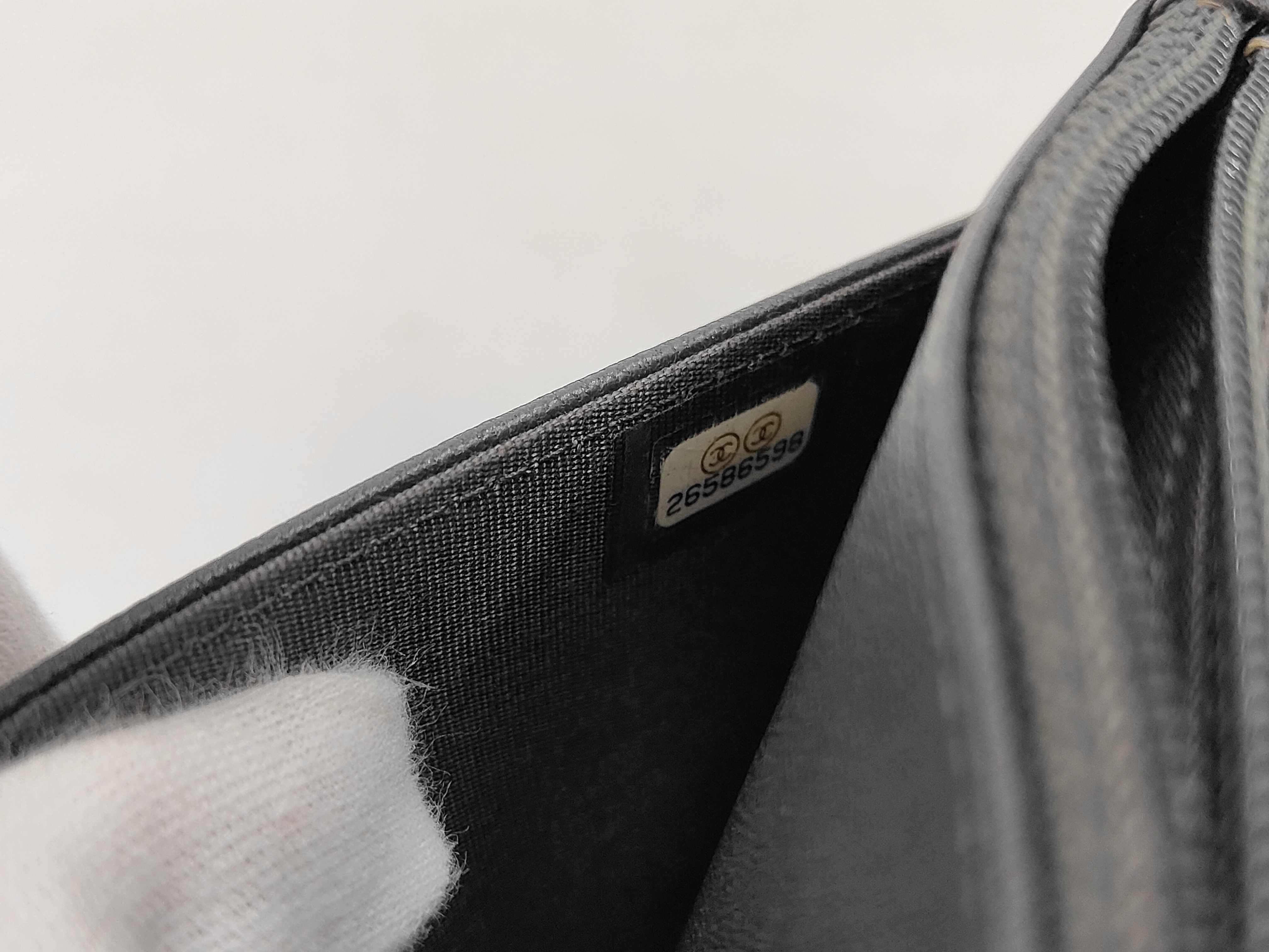 WOC Chain Shoulder Bag — view 9