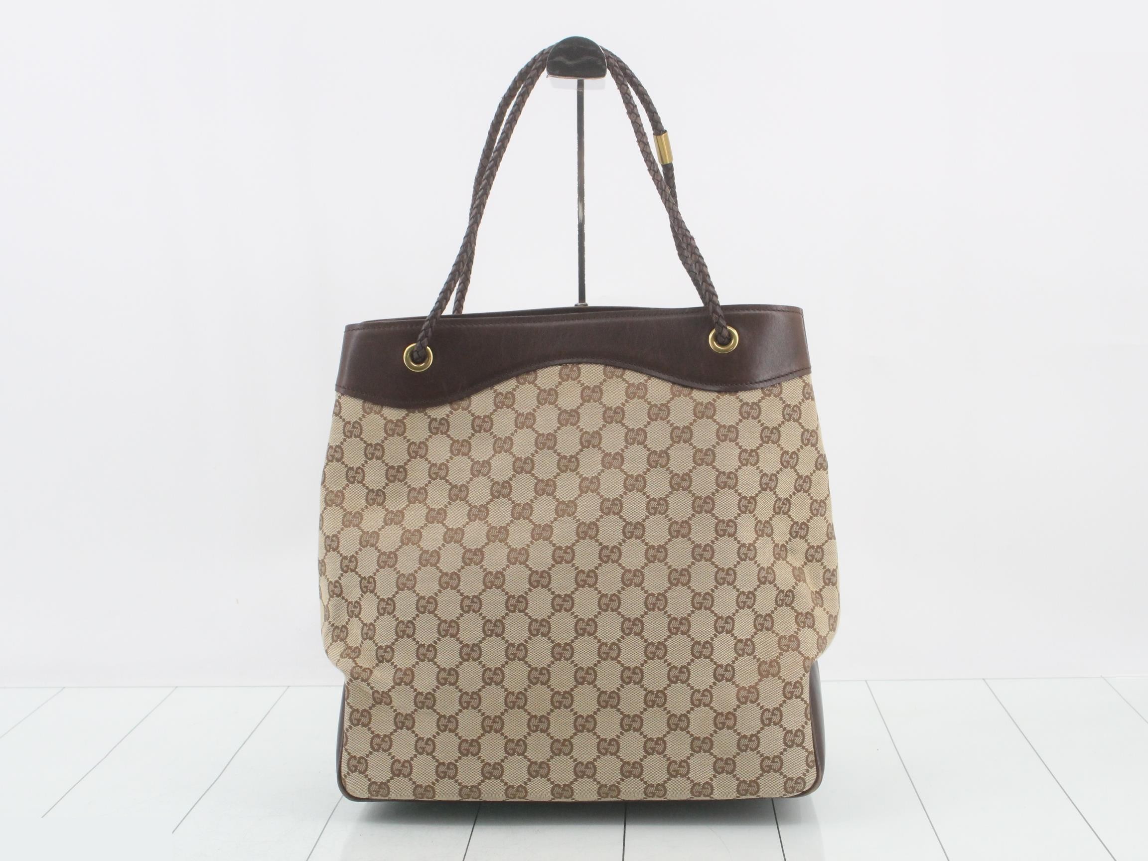 GG Canvas (Bag) - Shoulder Bag — view 2
