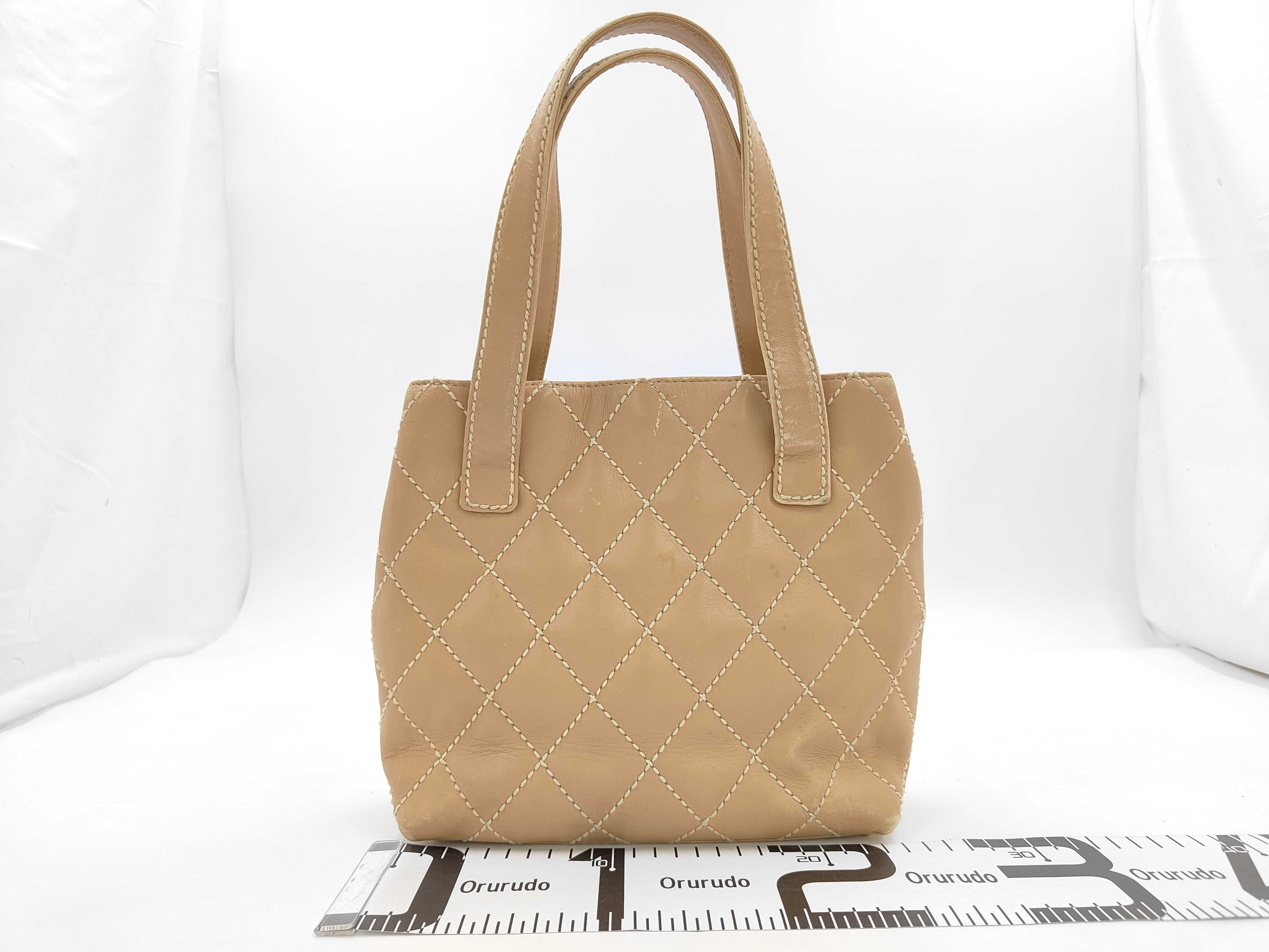 Wild Stitch Leather Tote Bag, Beige, Gold Hardware, Serial Number 7-series, 7950562 (Tote Bag) — view 2