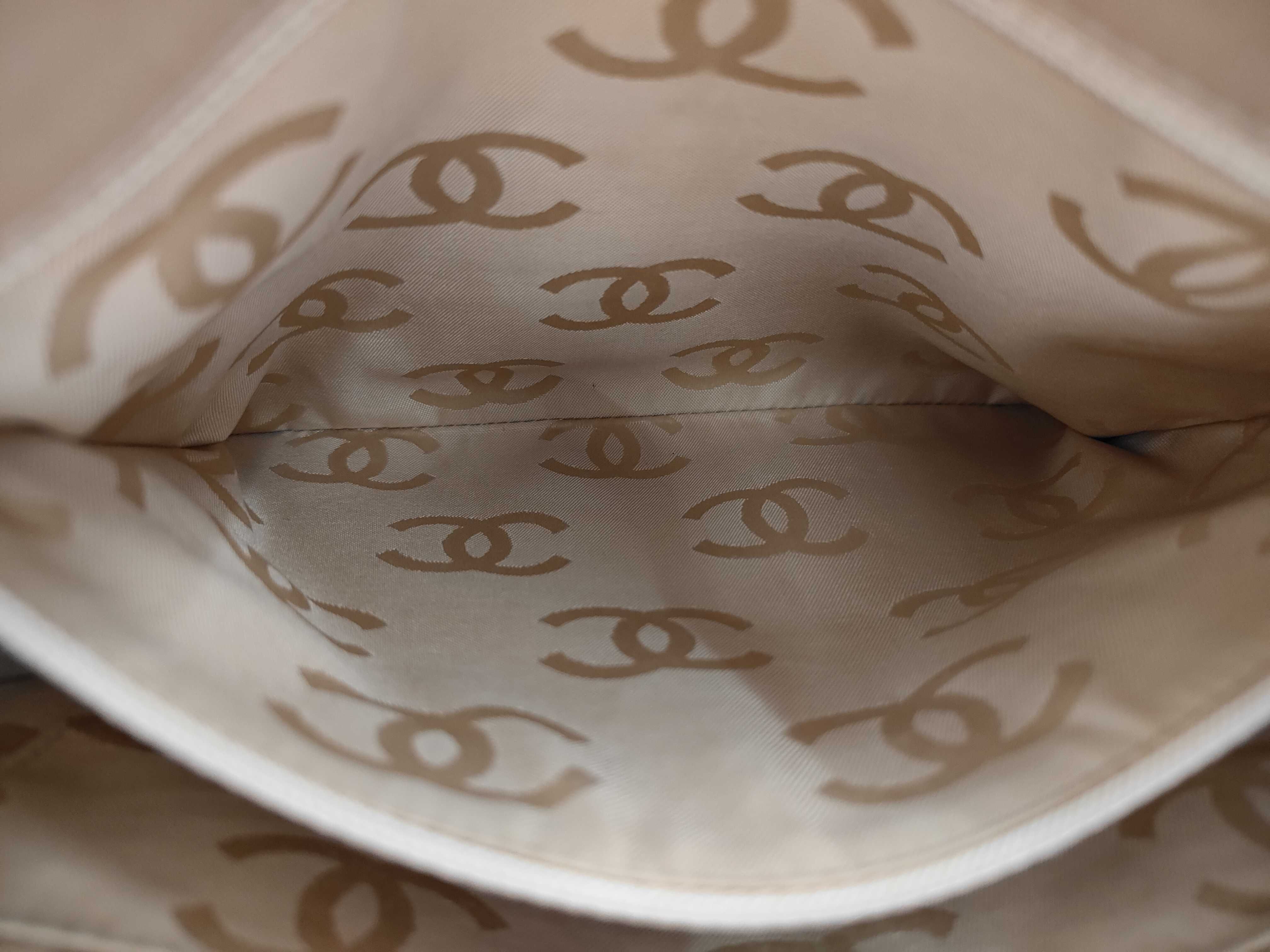 Wild Stitch Leather Tote Bag, Beige, Gold Hardware, Serial Number 7-series, 7950562 (Tote Bag) — view 11