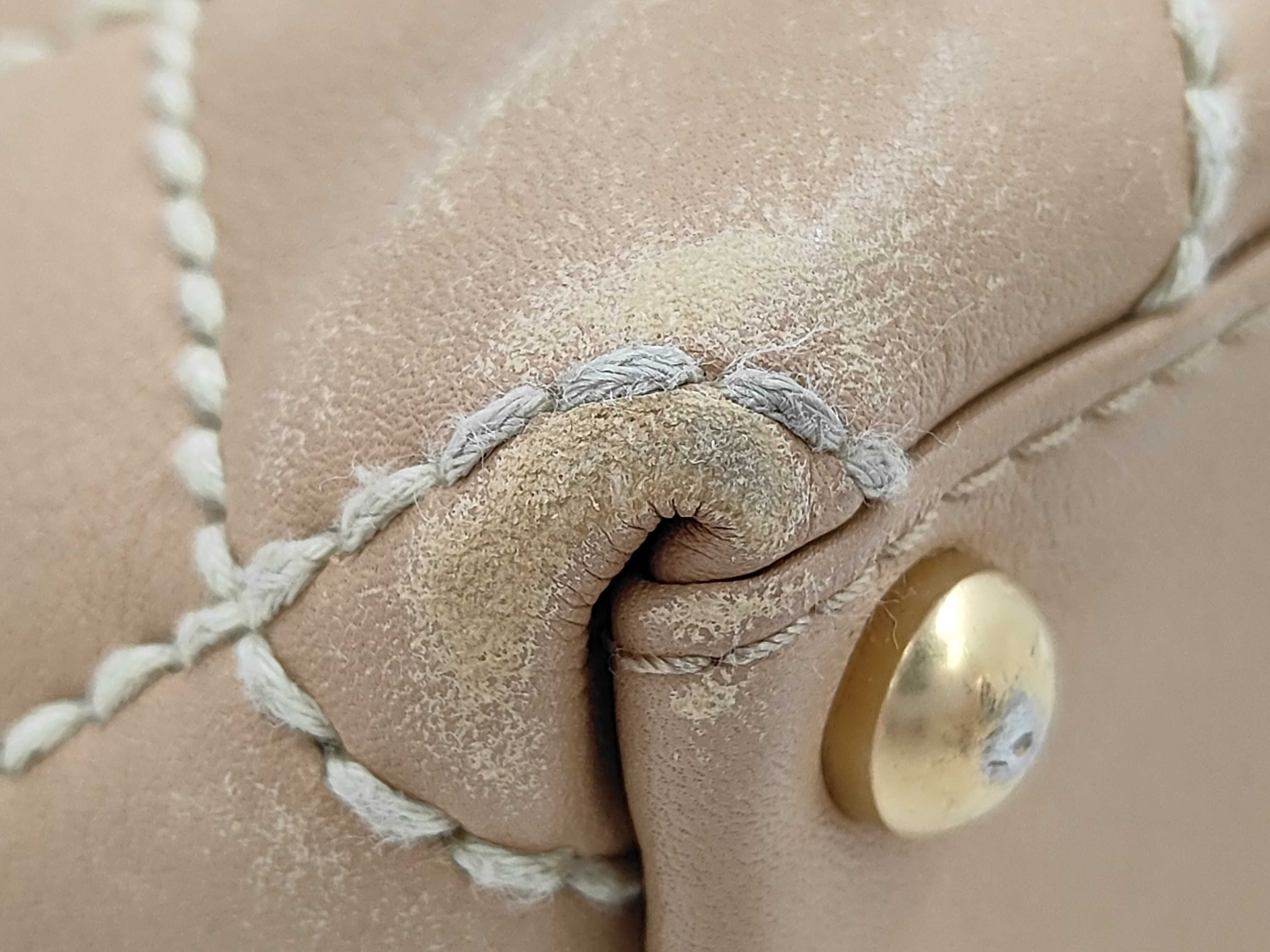 Wild Stitch Leather Tote Bag, Beige, Gold Hardware, Serial Number 7-series, 7950562 (Tote Bag) — view 4