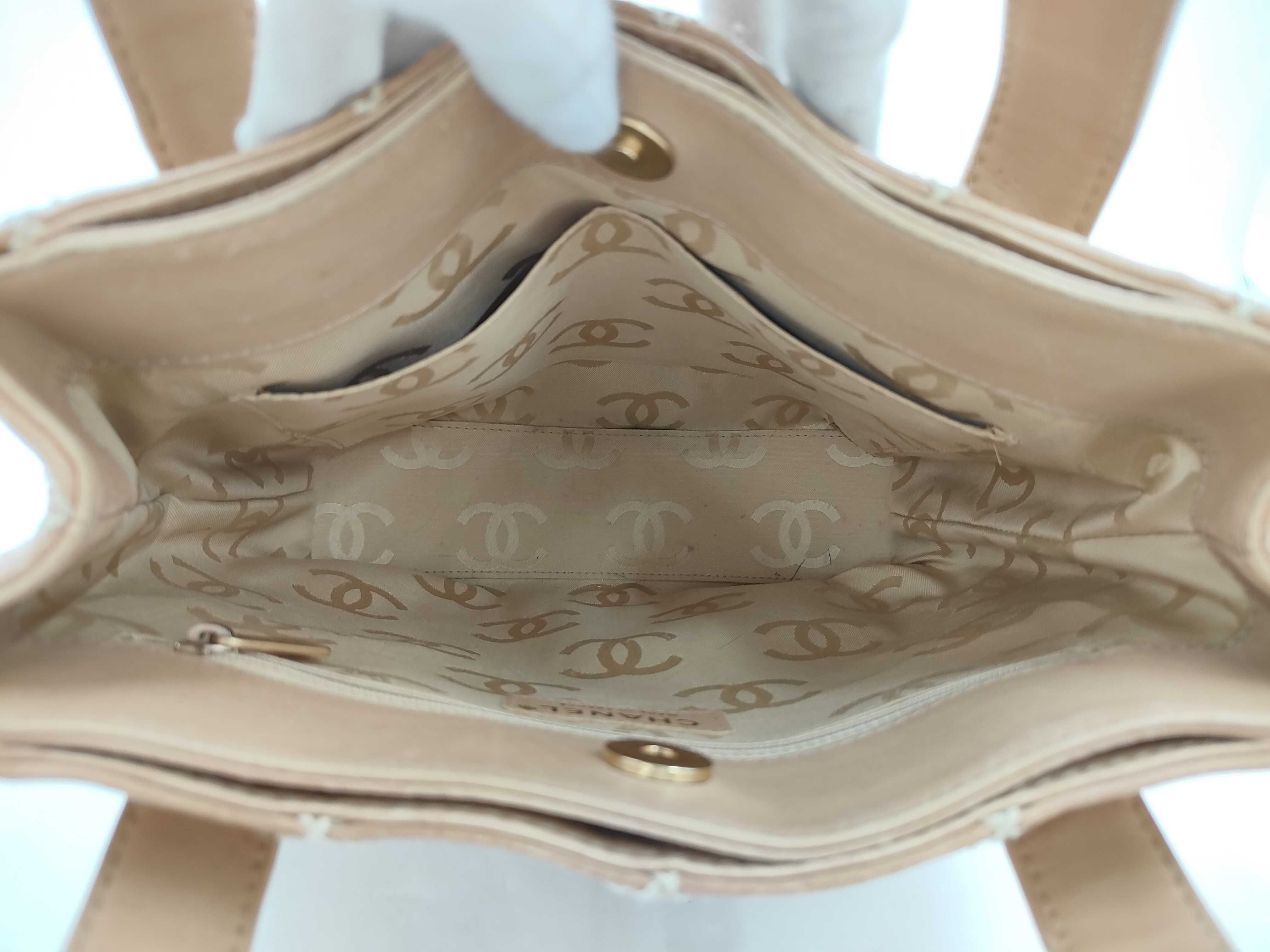 Wild Stitch Leather Tote Bag, Beige, Gold Hardware, Serial Number 7-series, 7950562 (Tote Bag) — view 8