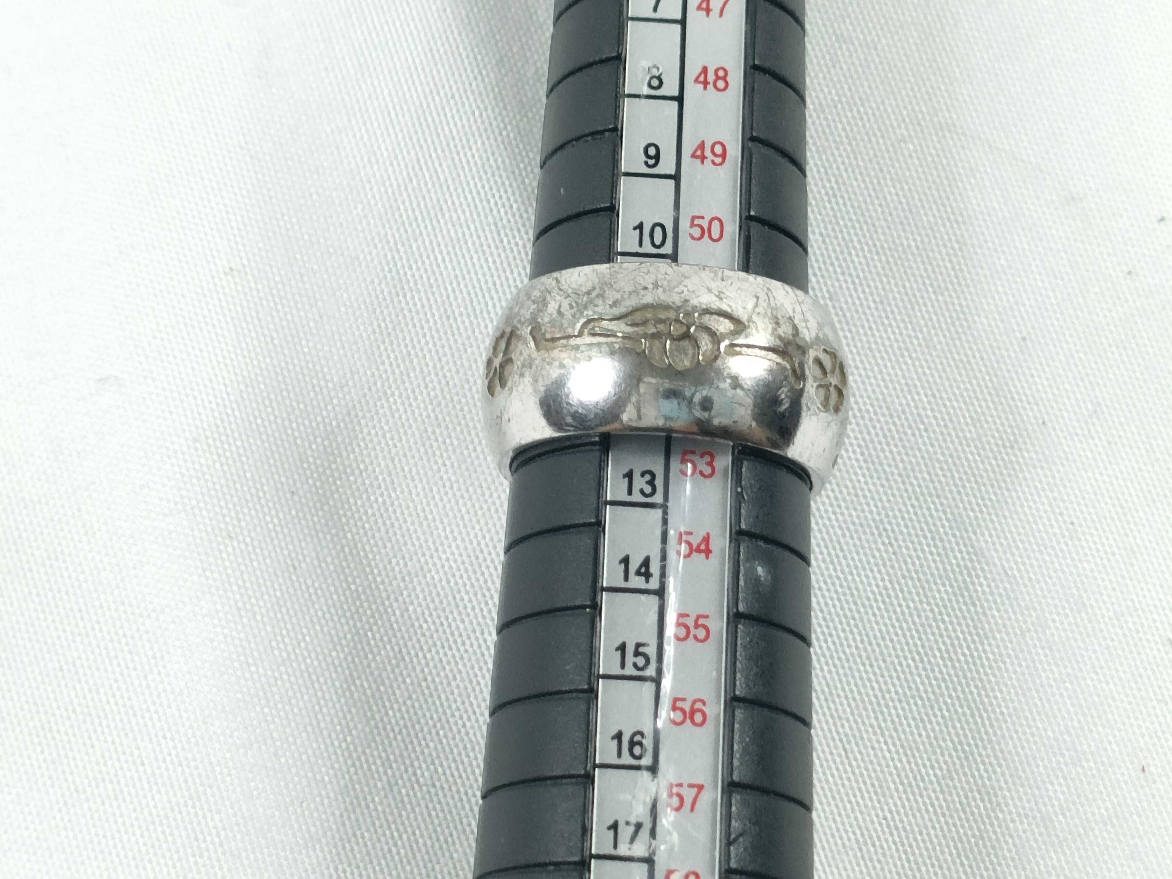 Save the Children ring, size 51, 925 sterling silver, 9.14g. — view 9