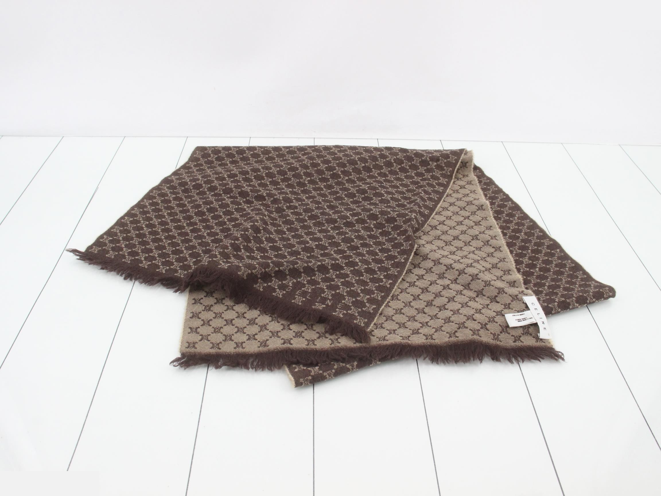 Other lines: Small items, accessories, and scarves — view 2