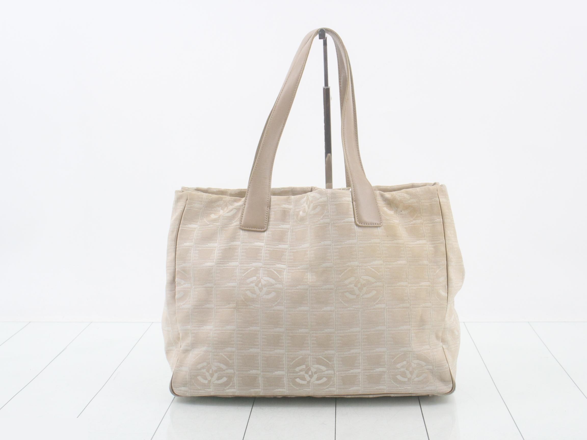 Travel Line Tote Bag MM Beige 7649143 — view 2