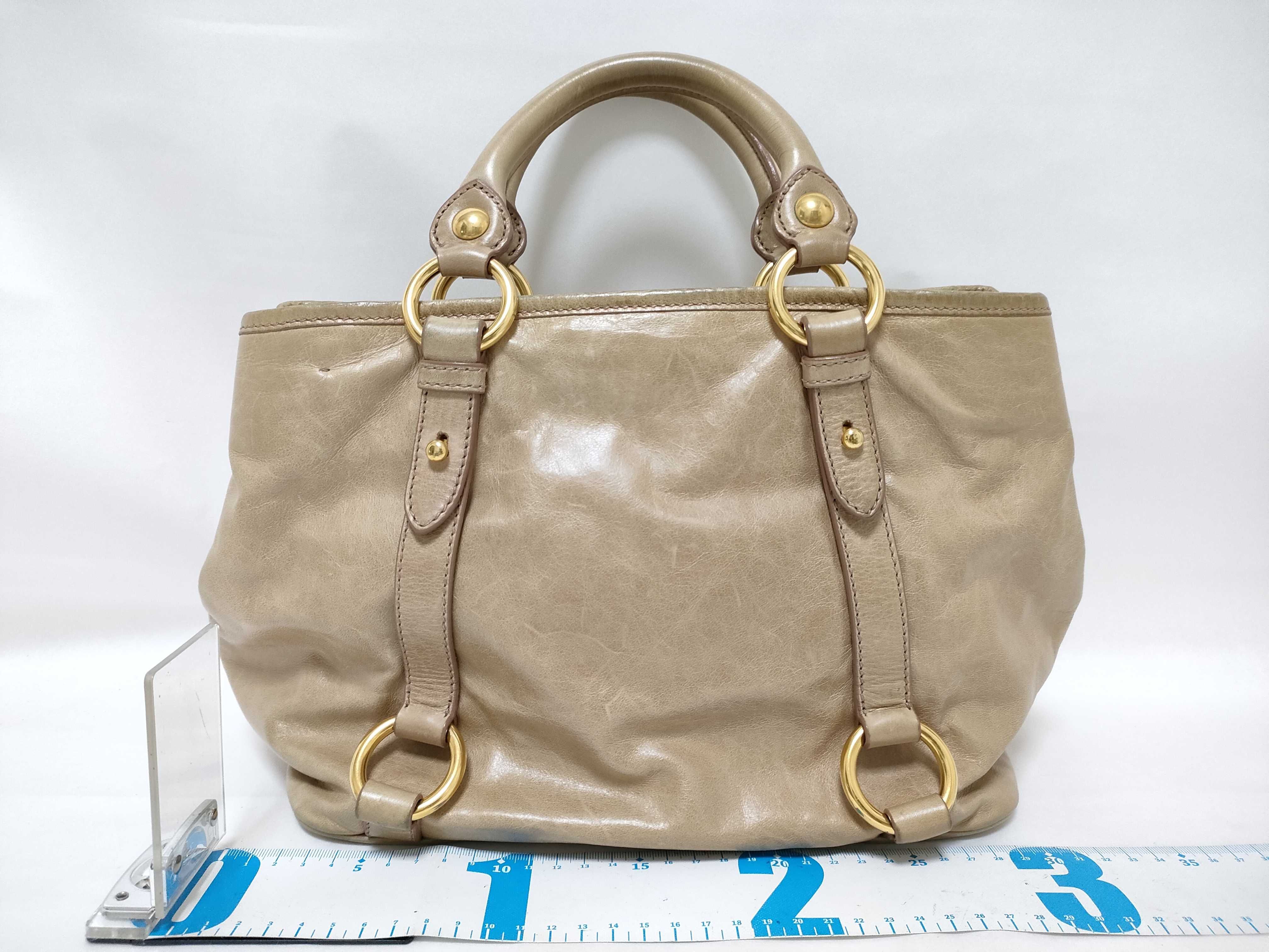Vitello Lux Leather 2-Way Bag Handbag — view 2