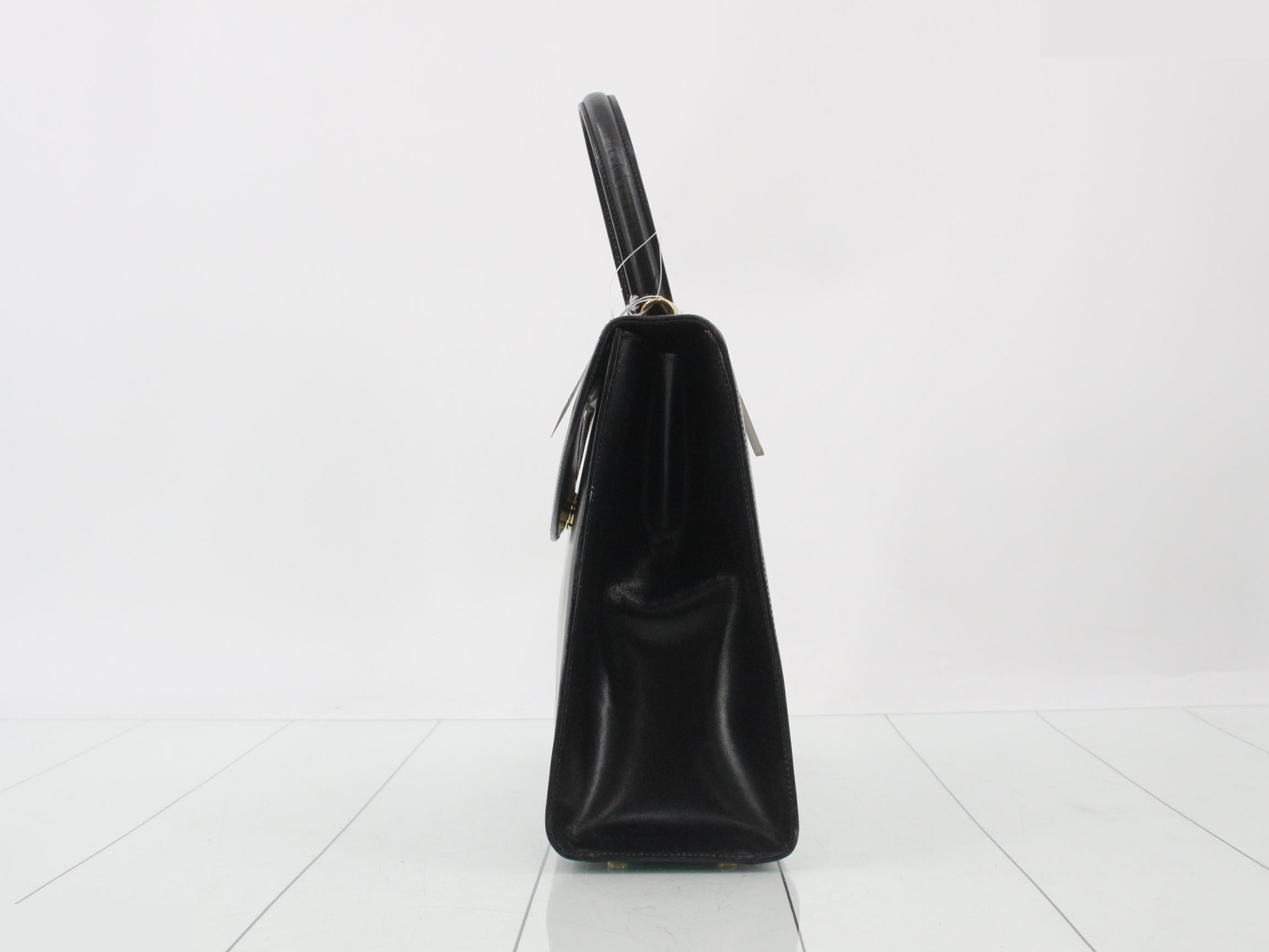 handbag — view 3