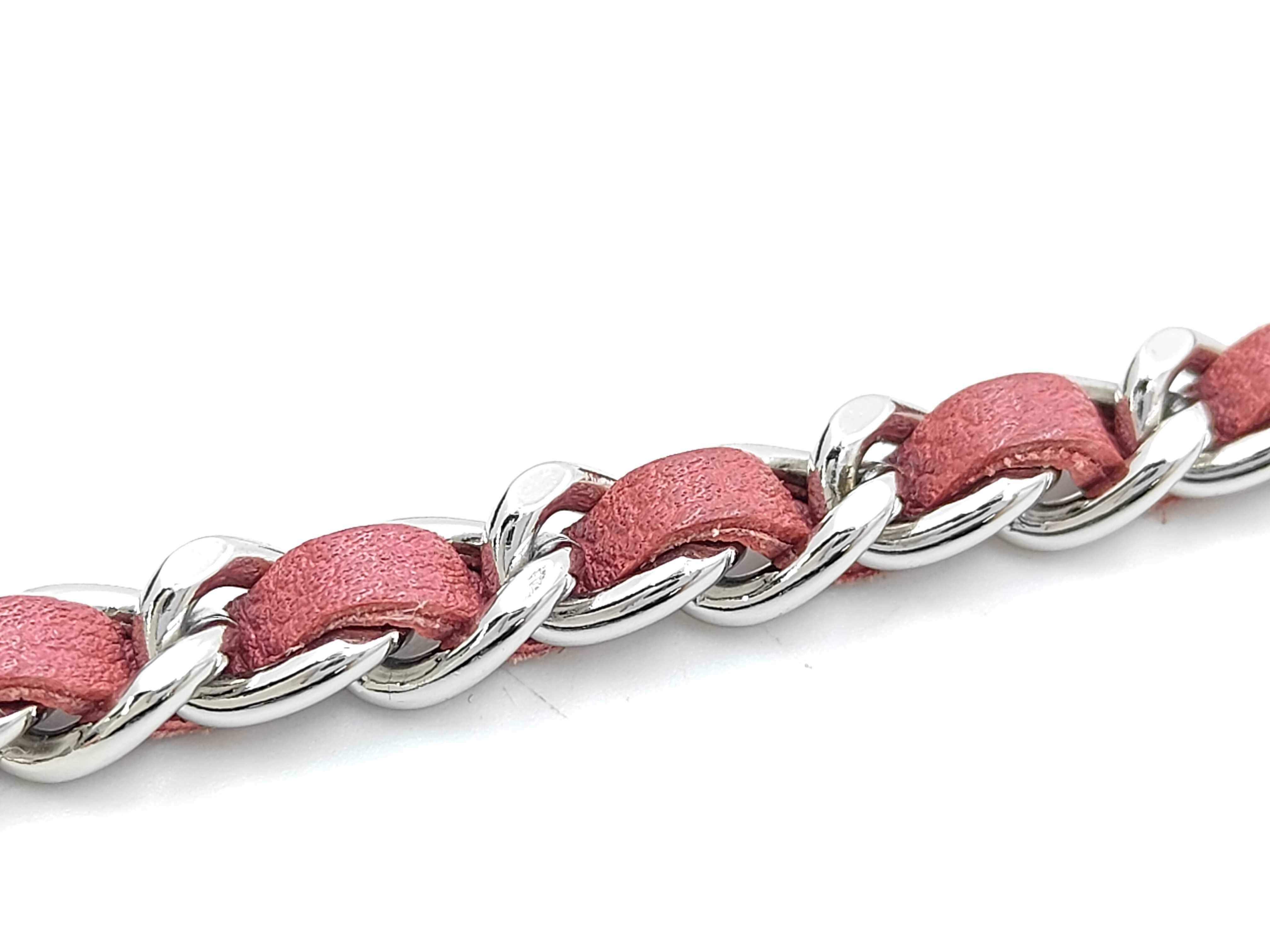 Matelassé Chain Wallet Rose Shoulder Bag — view 4