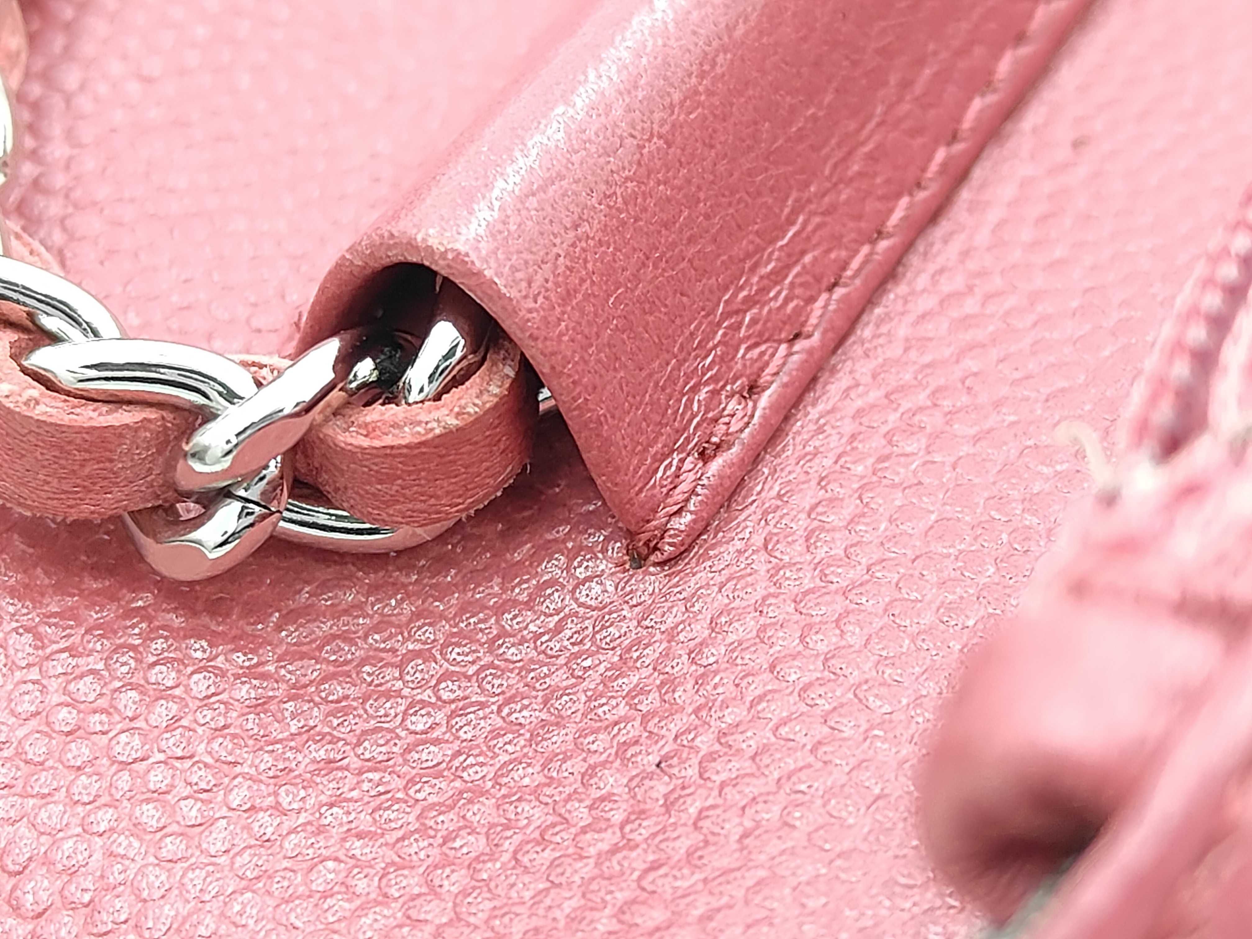 Matelassé Chain Wallet Rose Shoulder Bag — view 9