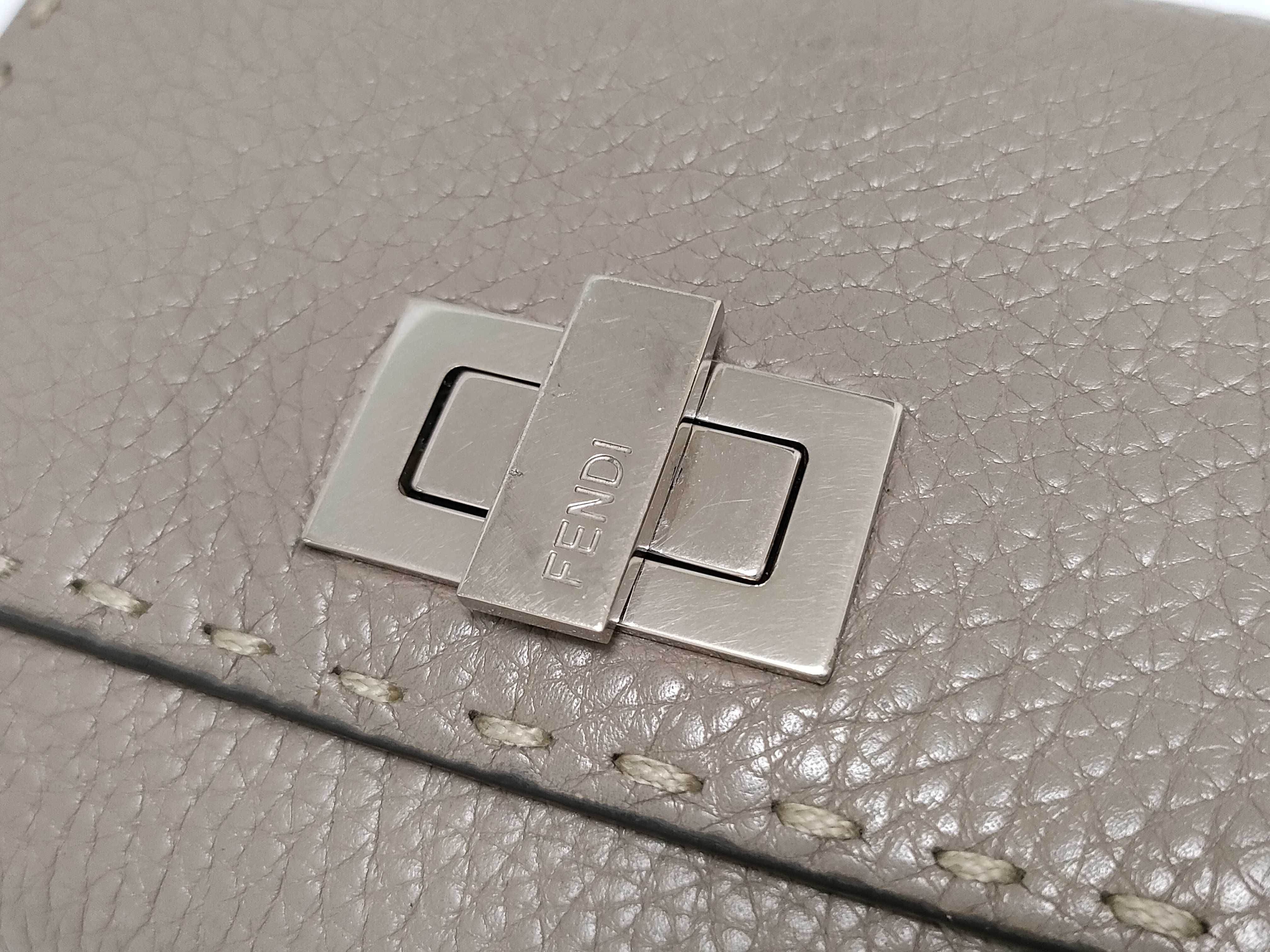 Peekaboo Selleria Leather Compact Wallet (Serial Number) — view 6