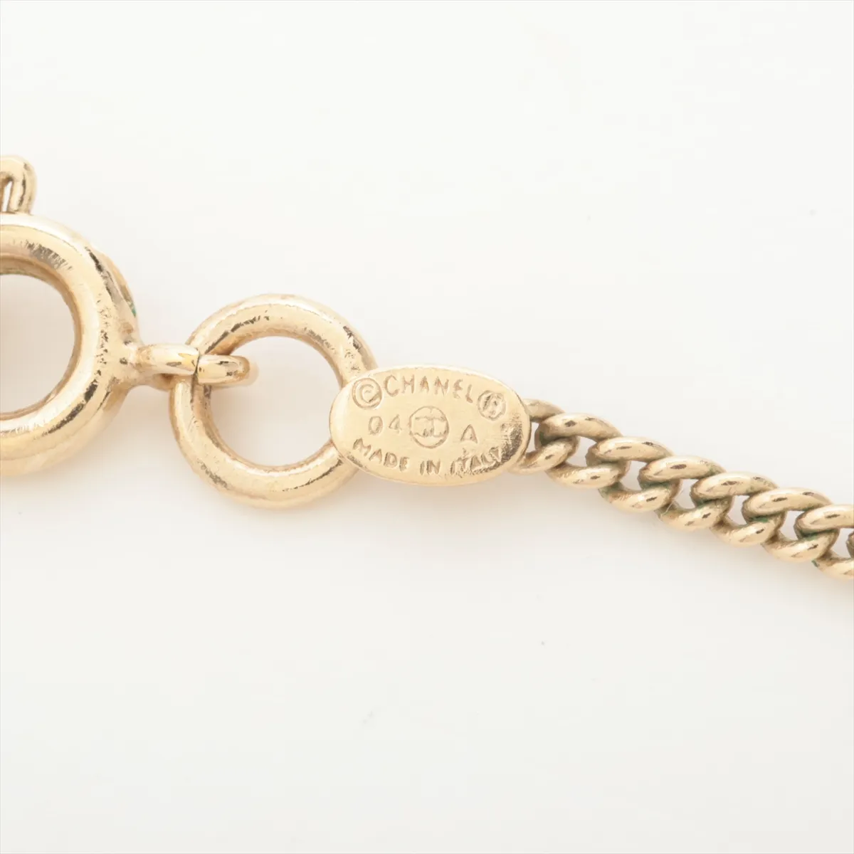 Coco Mark Lip 04A Necklace Resin x GP x Rhinestone Gold — view 4