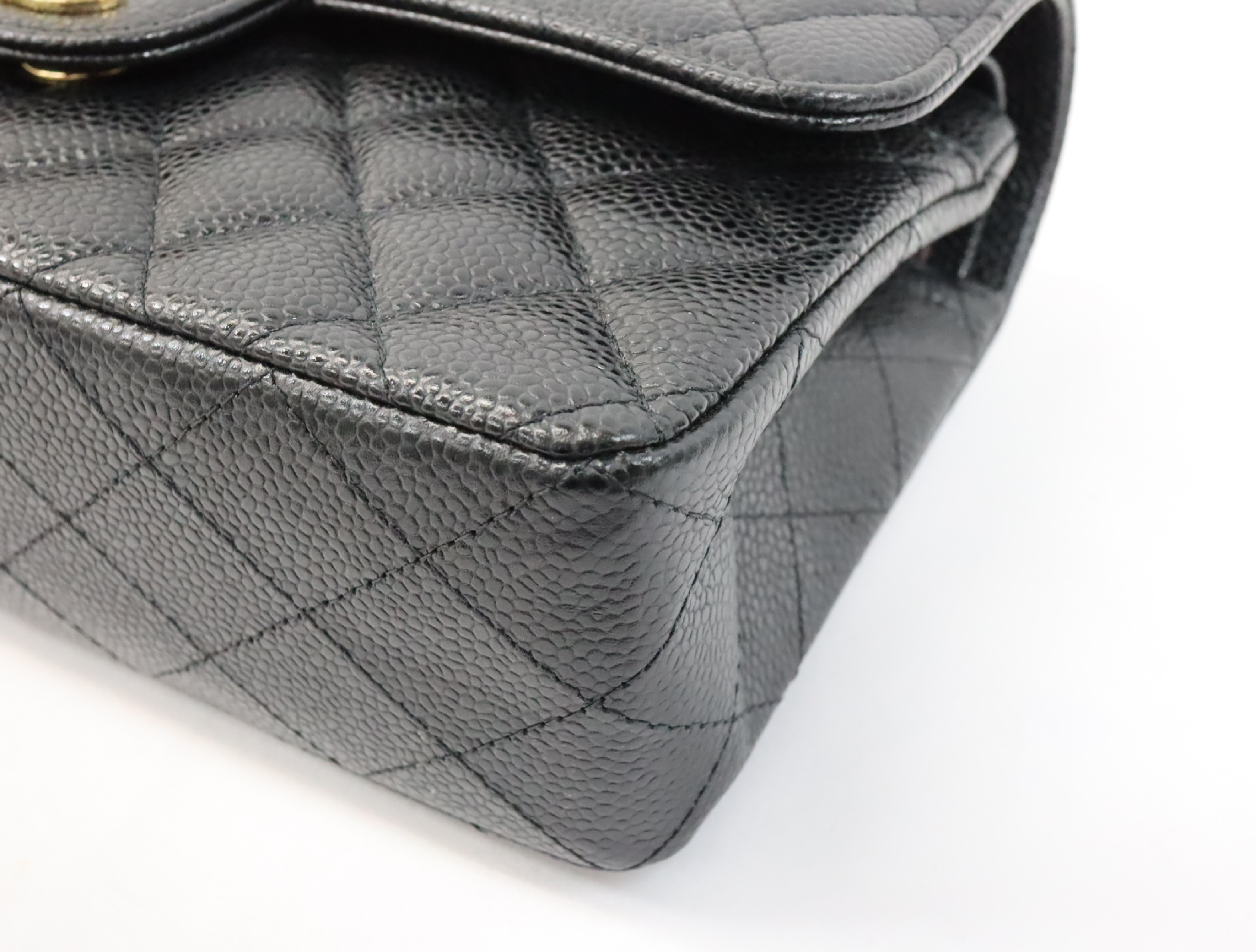 Matelassé 23 Caviar Skin Double Flap Black Serial Plate Gold Hardware A01113? Shoulder Bag — view 7