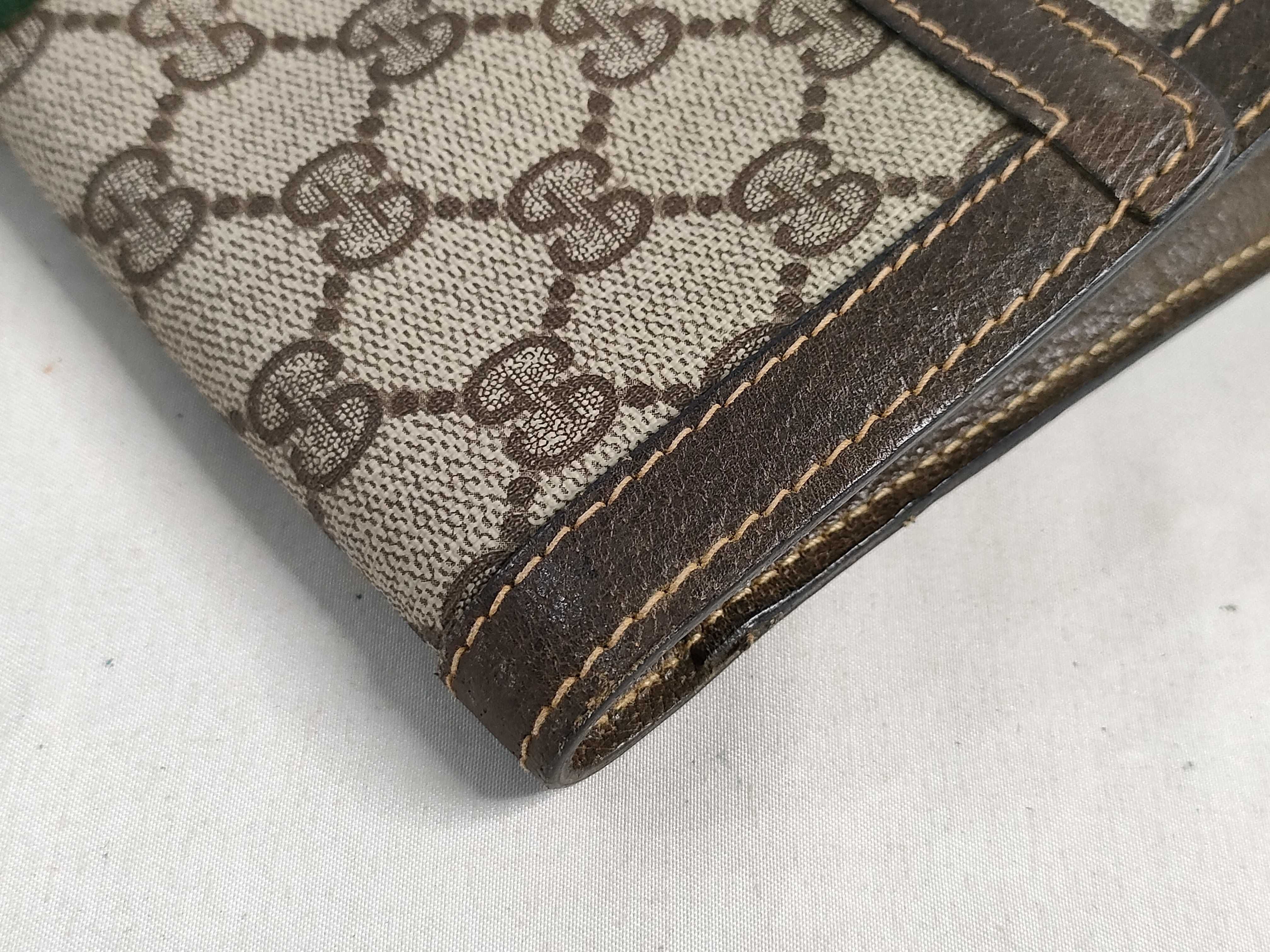 GG Supreme Sherry Line GG Supreme Clutch Bag — view 11