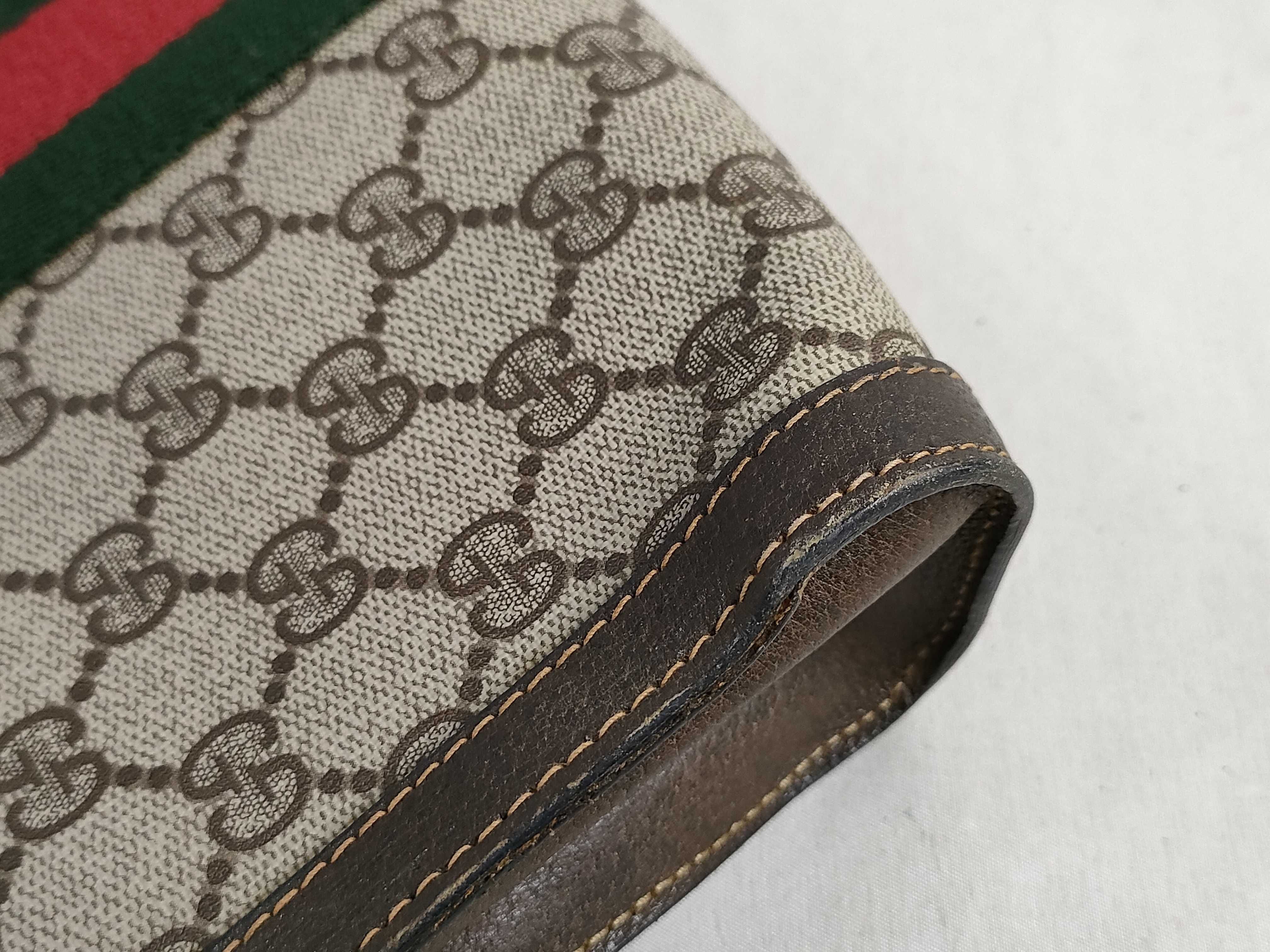 GG Supreme Sherry Line GG Supreme Clutch Bag — view 12