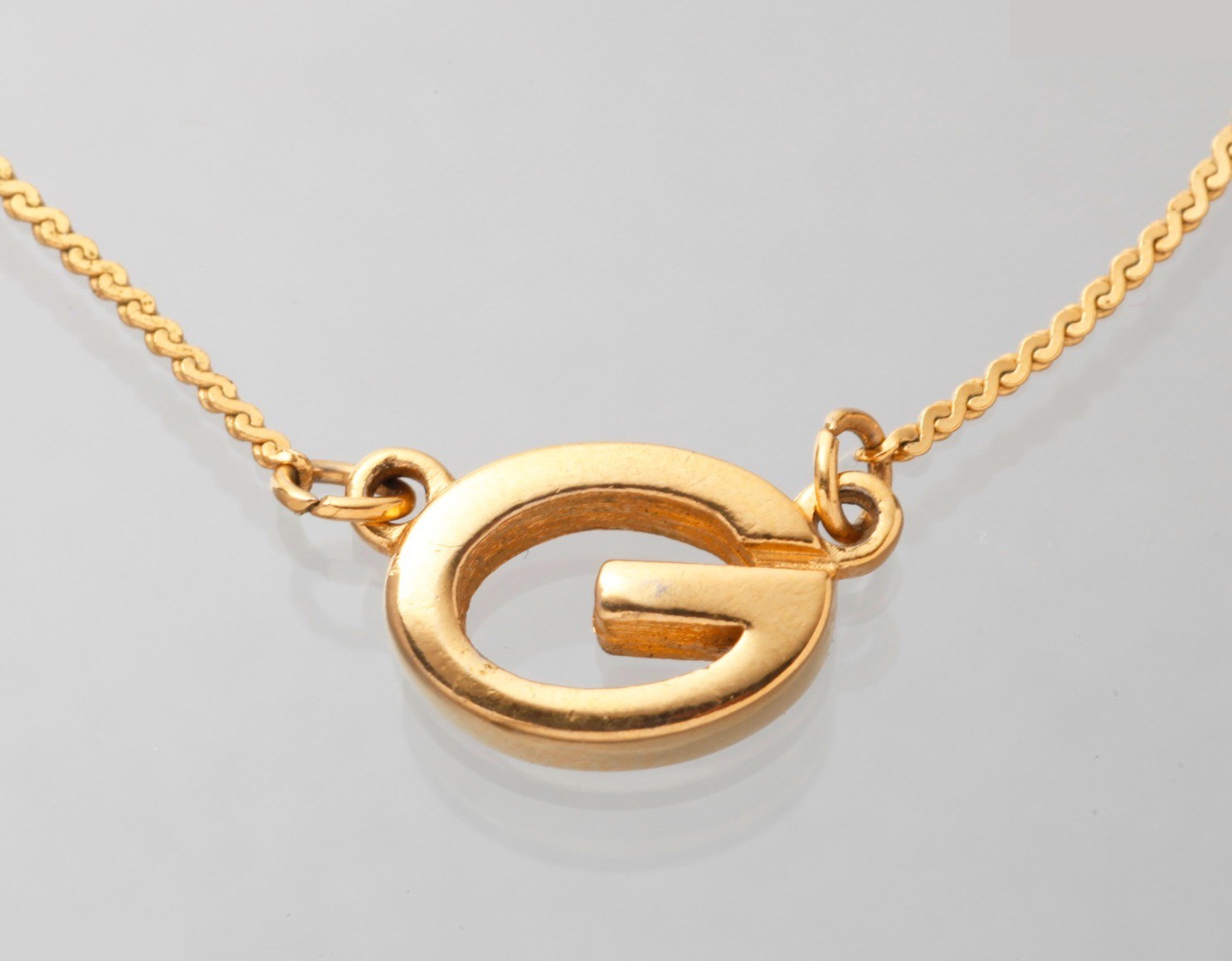 Other lines: precious metals, necklaces, pendants — view 4