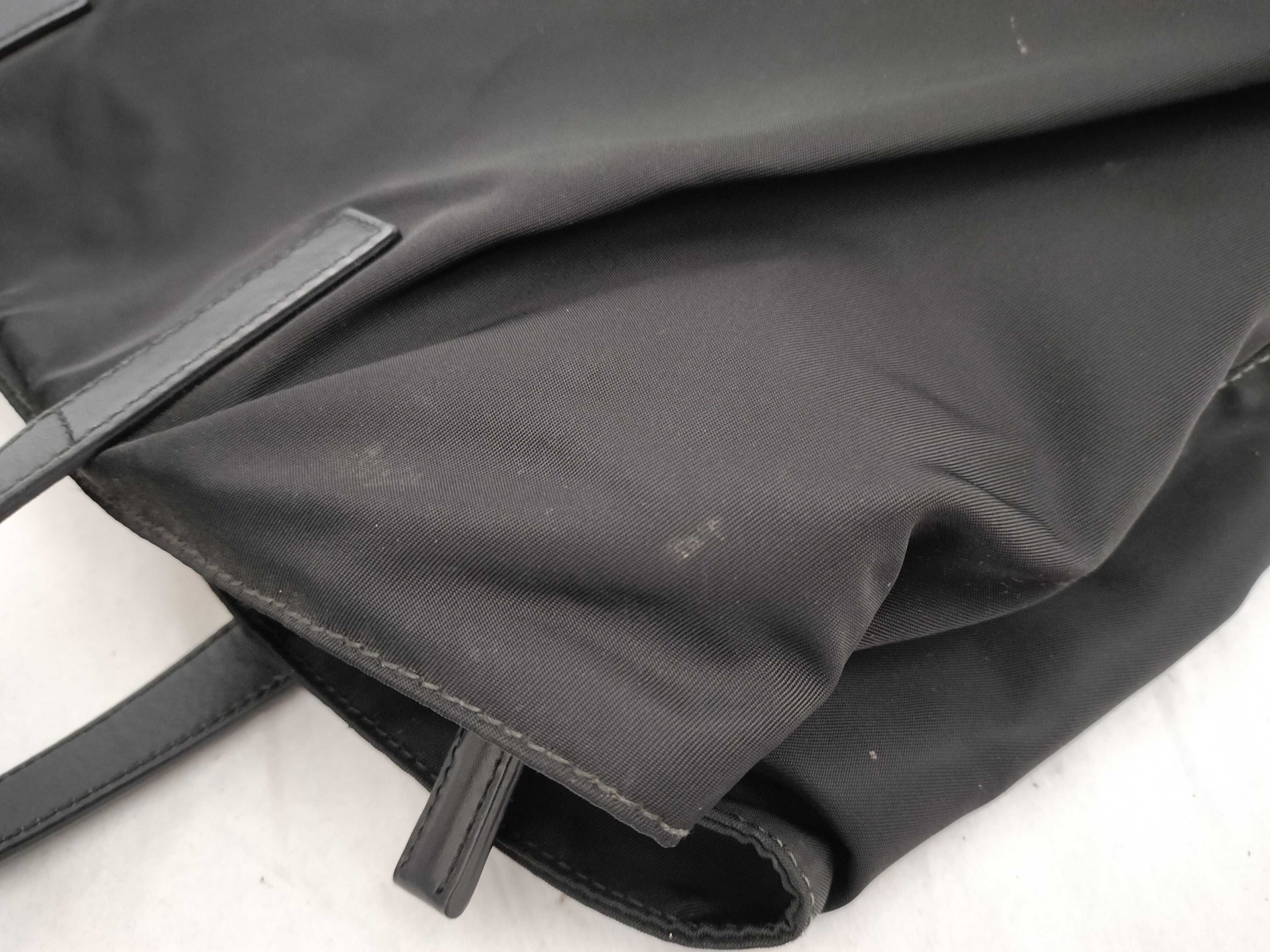 nylon tote bag, black. — view 13
