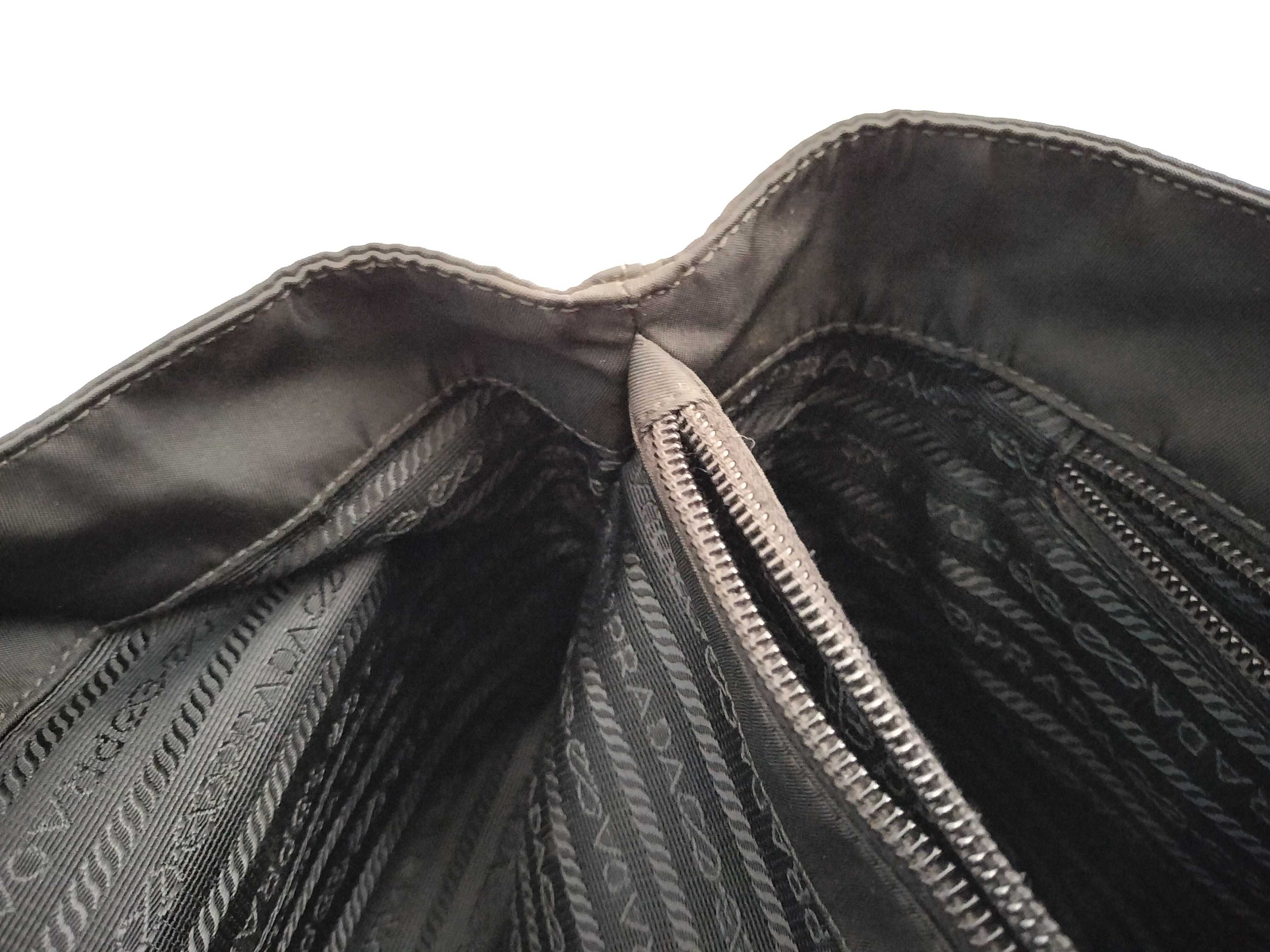 nylon tote bag, black. — view 8