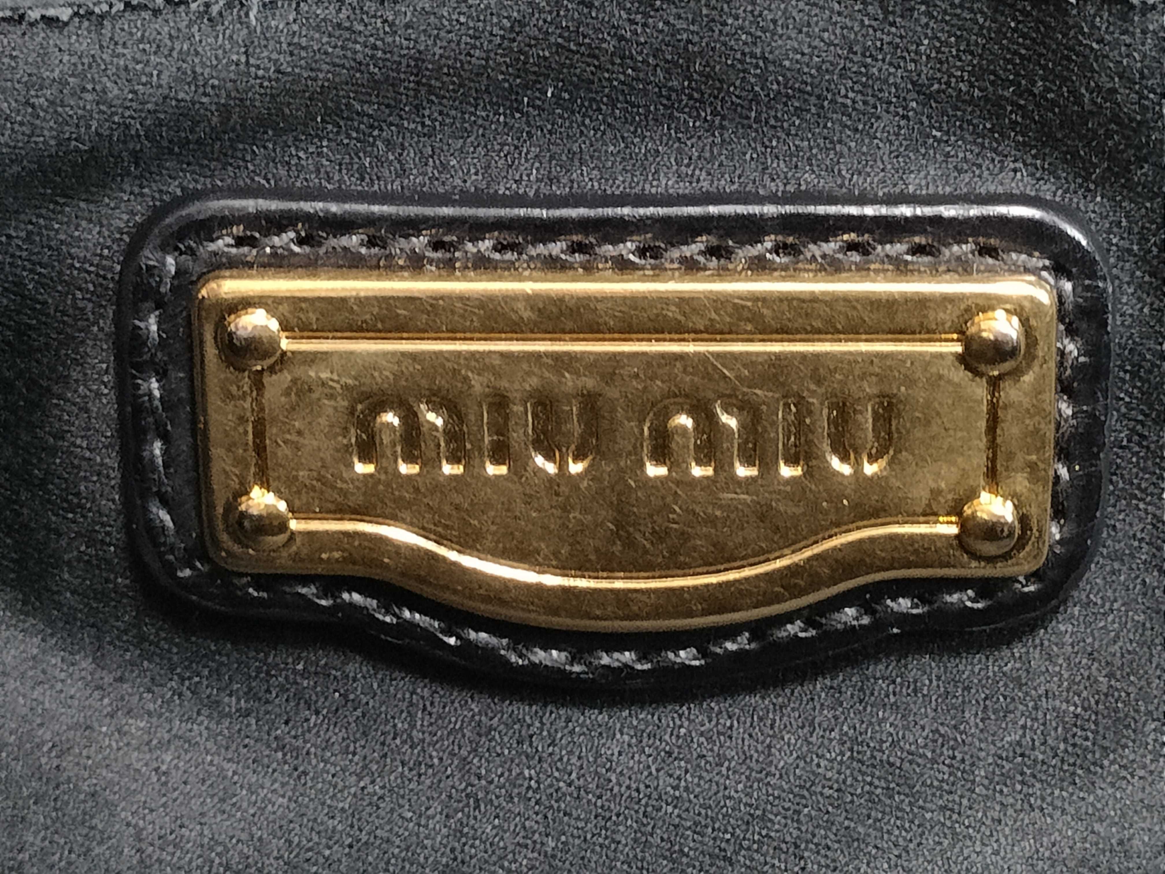 Vitello Luxe/Black Handbag — view 13