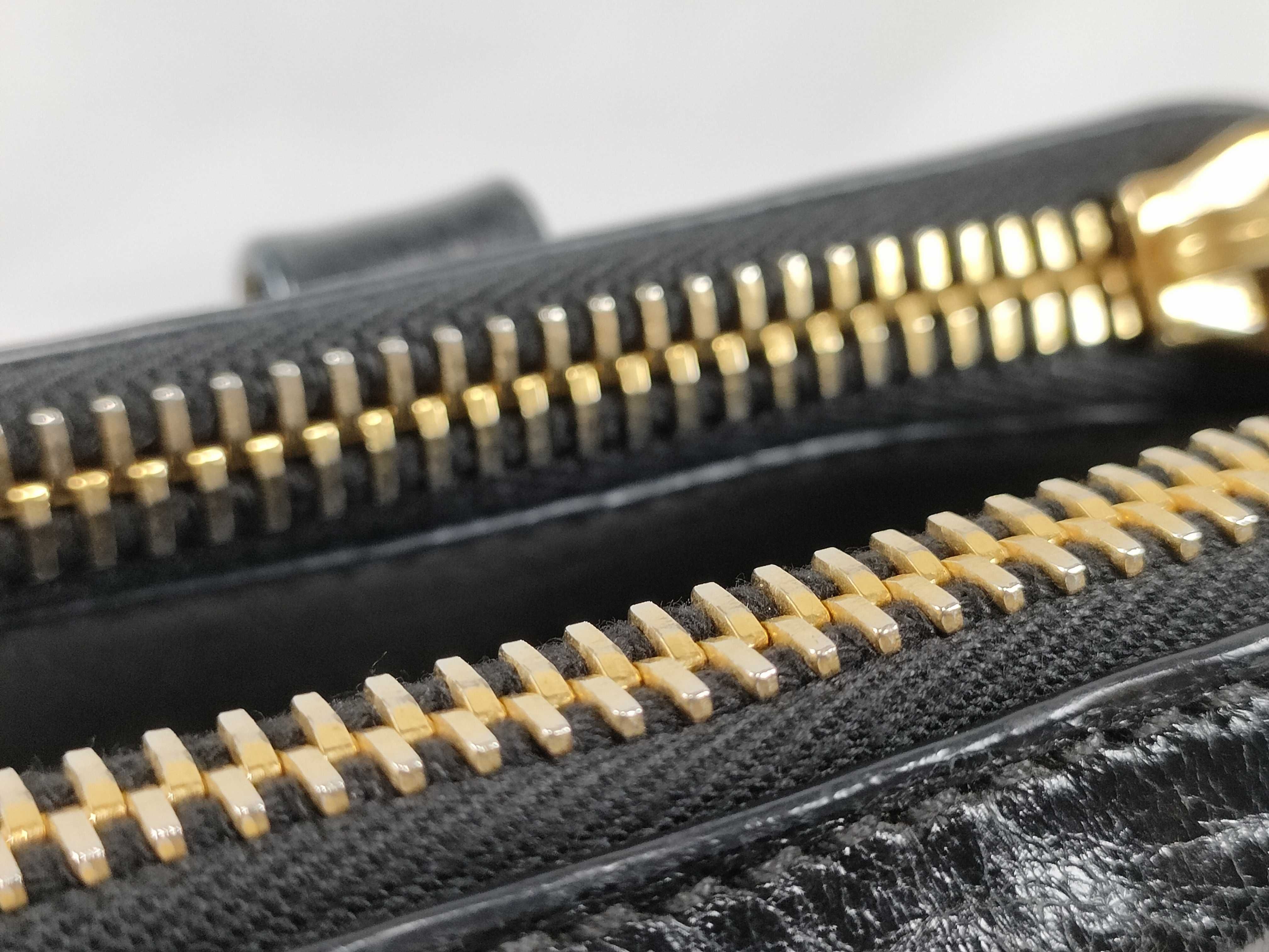 Vitello Luxe/Black Handbag — view 6