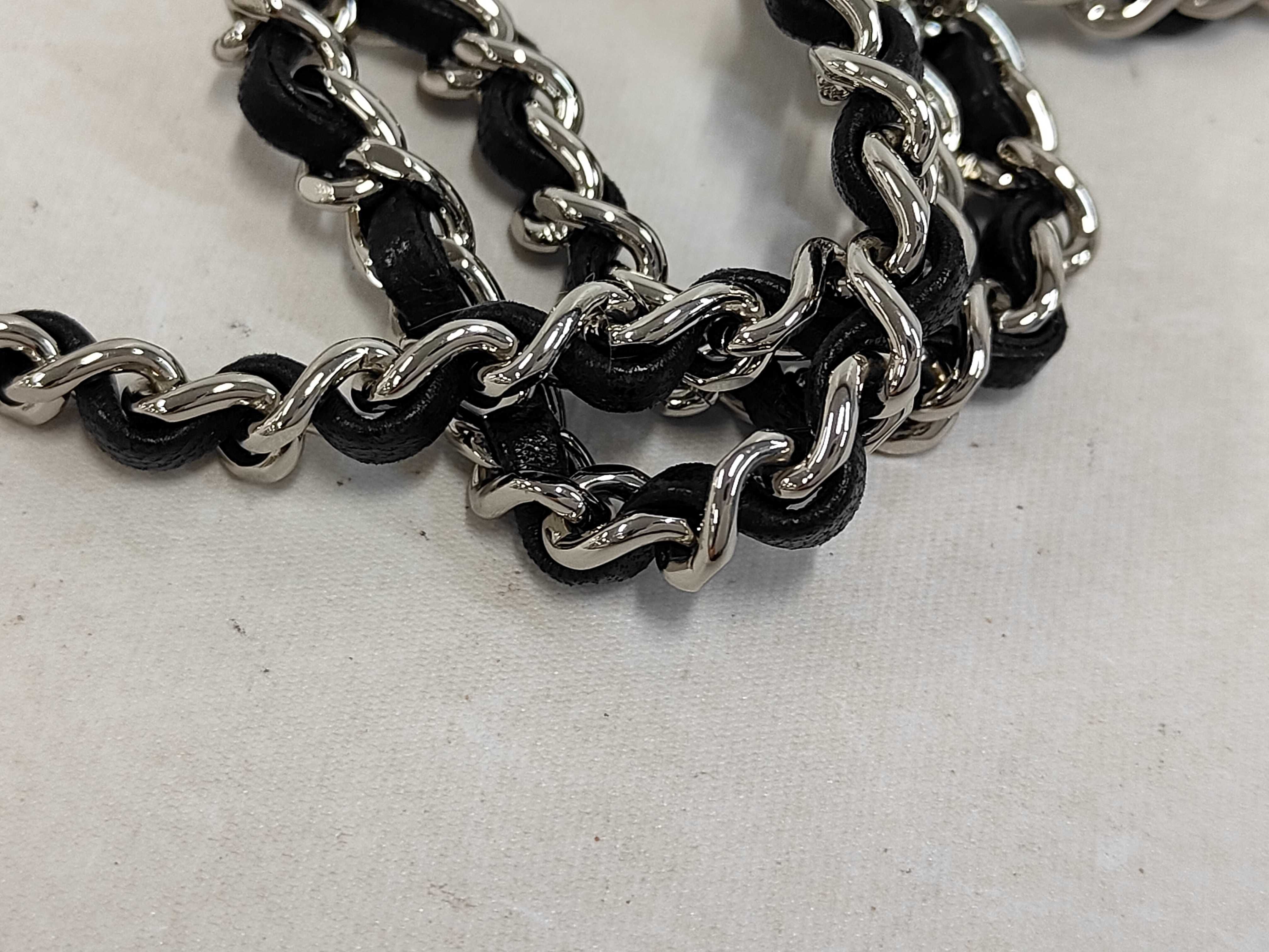 Chain Shoulder Bag — view 5