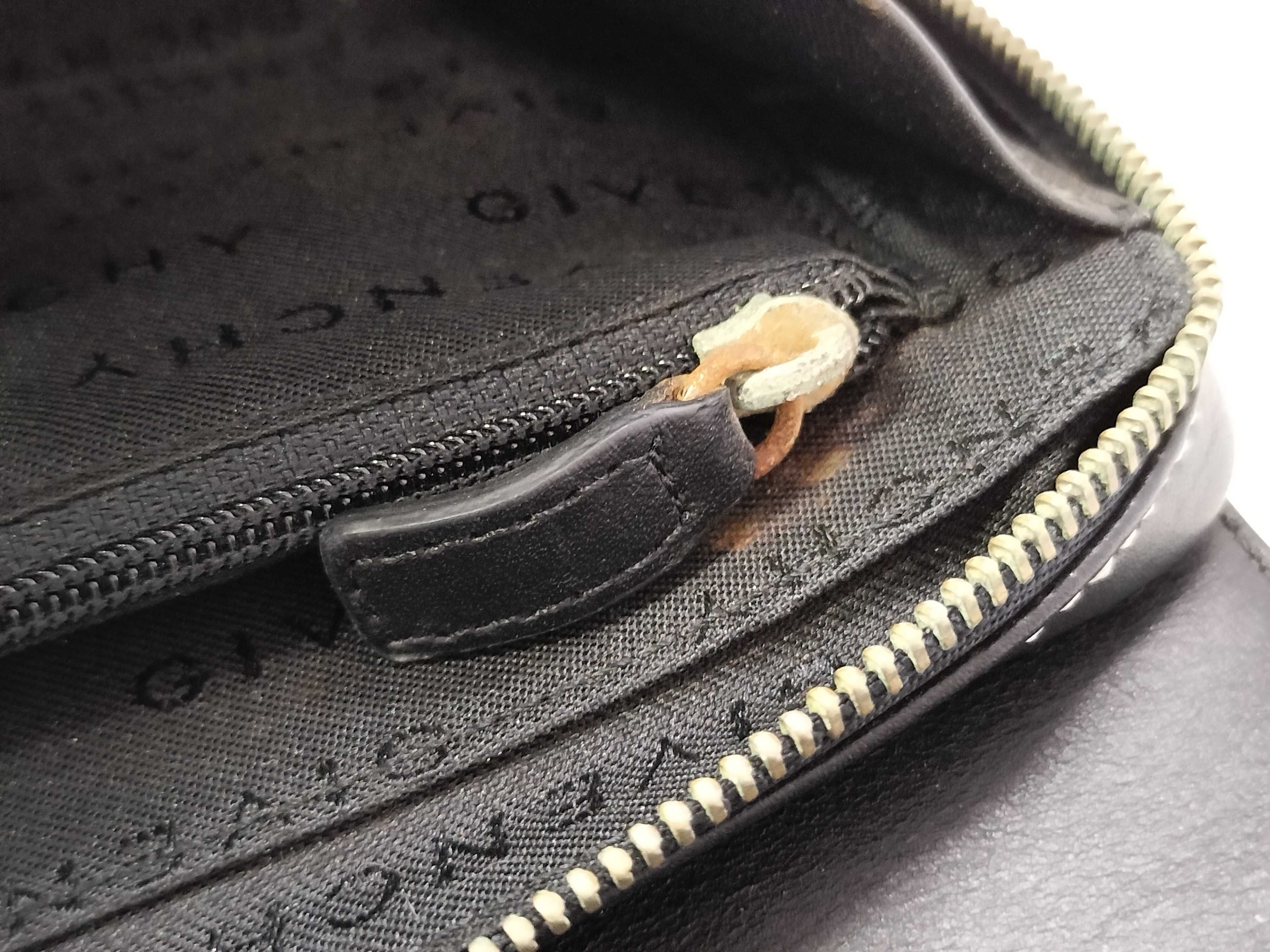 bag logo pouch — view 10