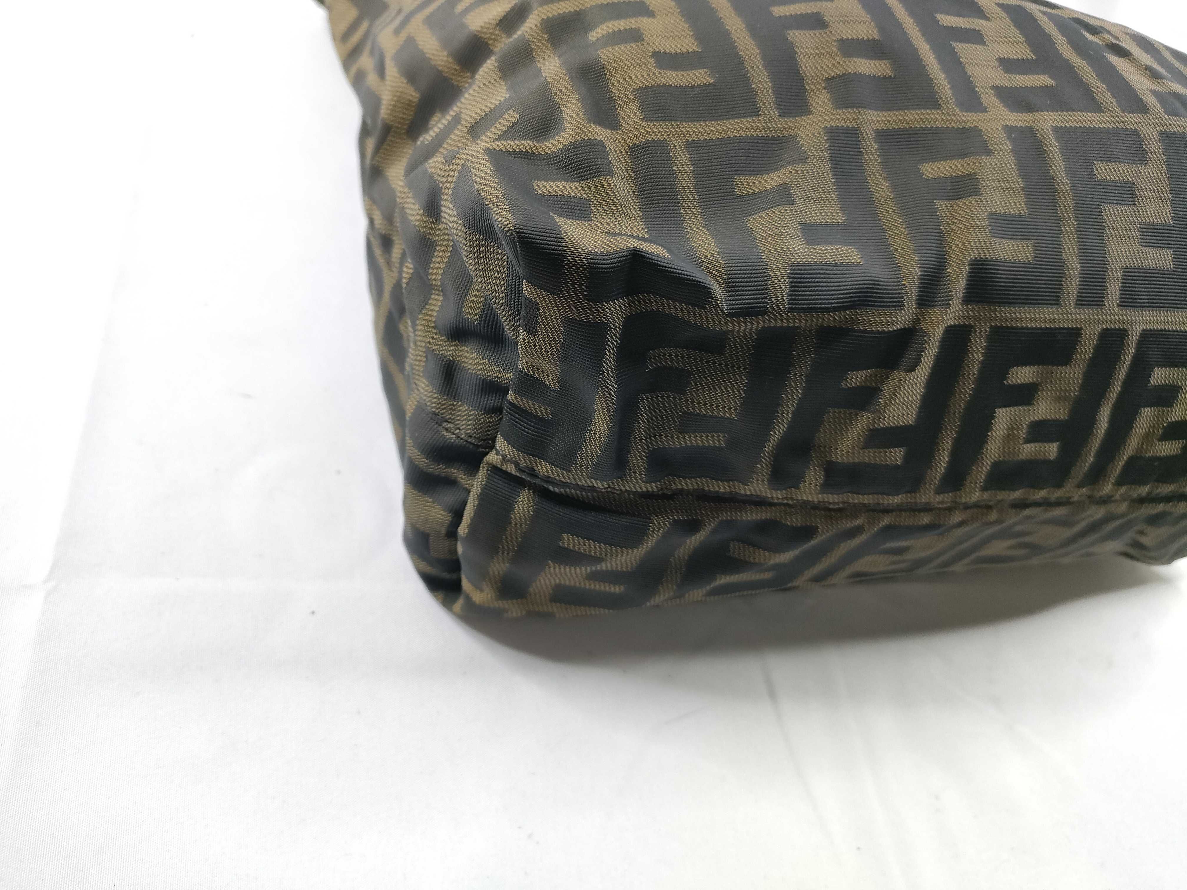 Zucca pattern nylon and leather tote bag/shoulder bag. — view 3