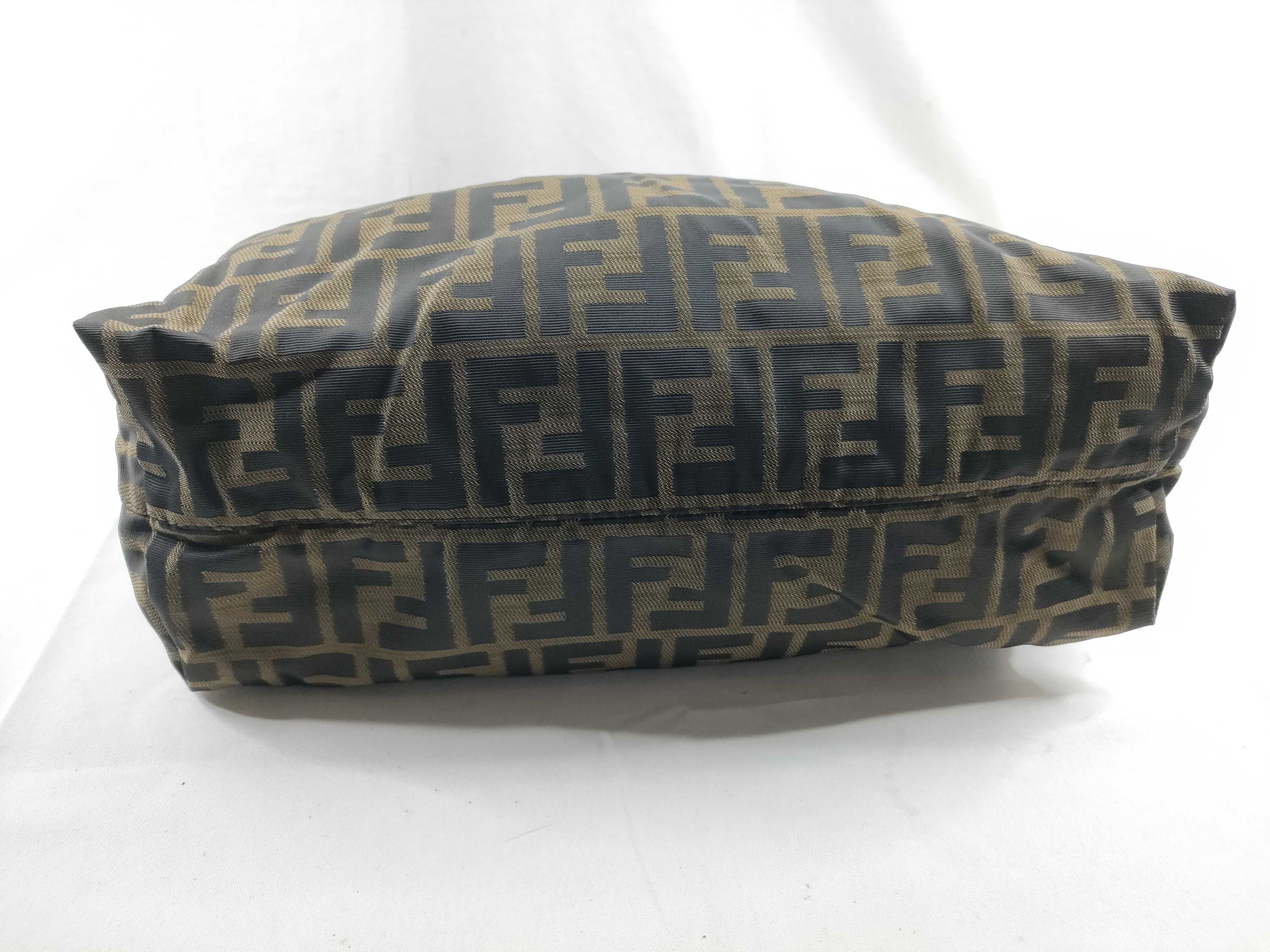 Zucca pattern nylon and leather tote bag/shoulder bag. — view 4