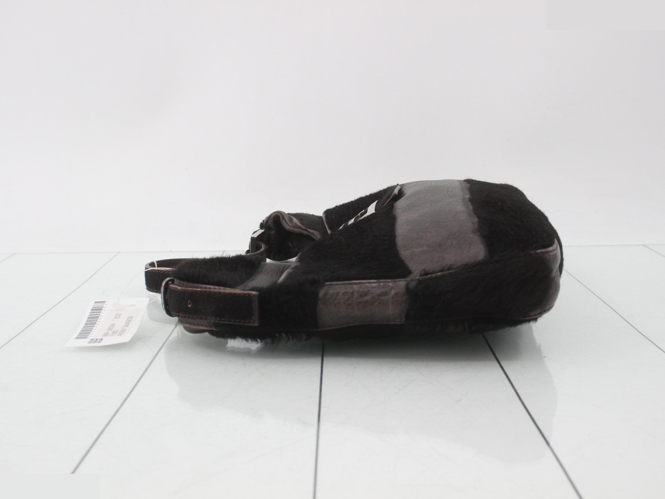 handbag — view 4