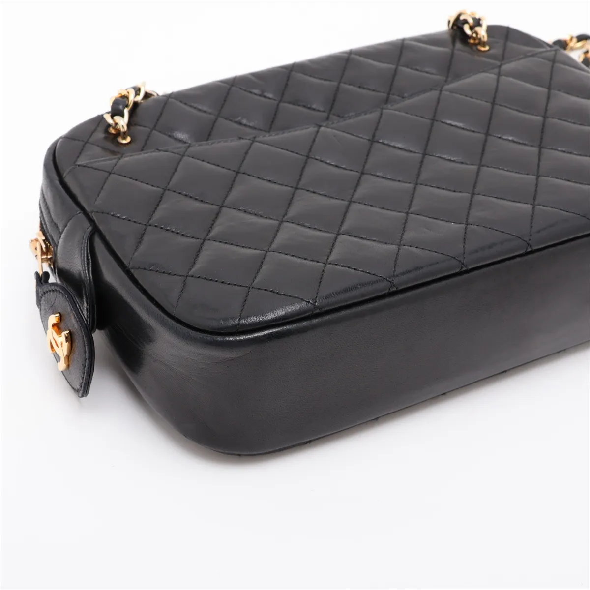 Matelassé Lambskin Chain Shoulder Bag, Black with Gold Hardware, Item No. 1185258 — view 4